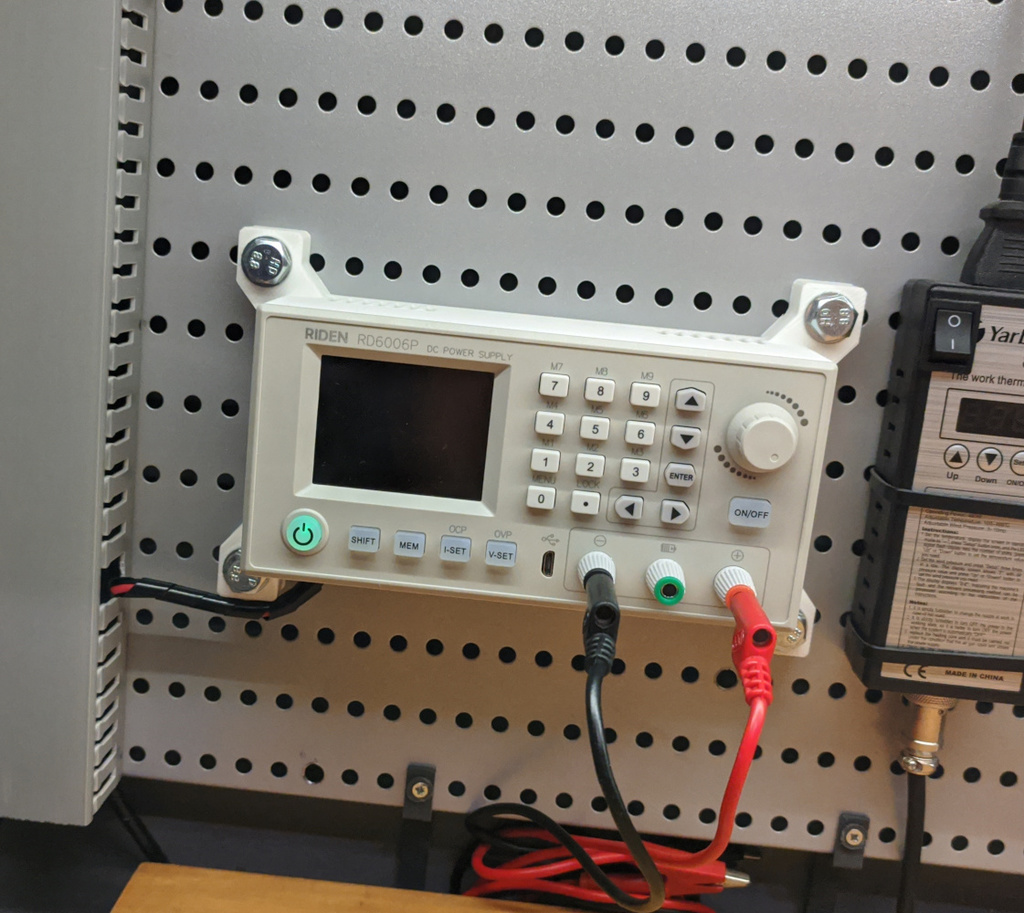RD6006P Case for Pegboard/Wall