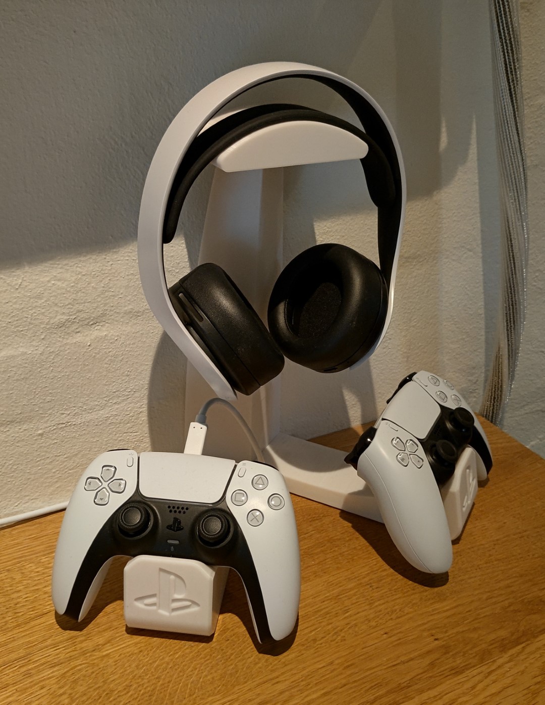 PS5 Dual controller and headset stand by Kimboo Download free STL