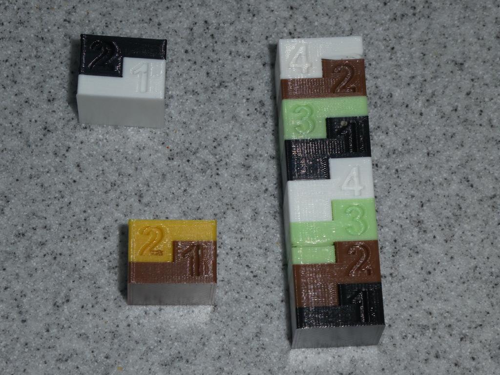 Multimaterial Purge Calibration Tower by Peter L Download free STL