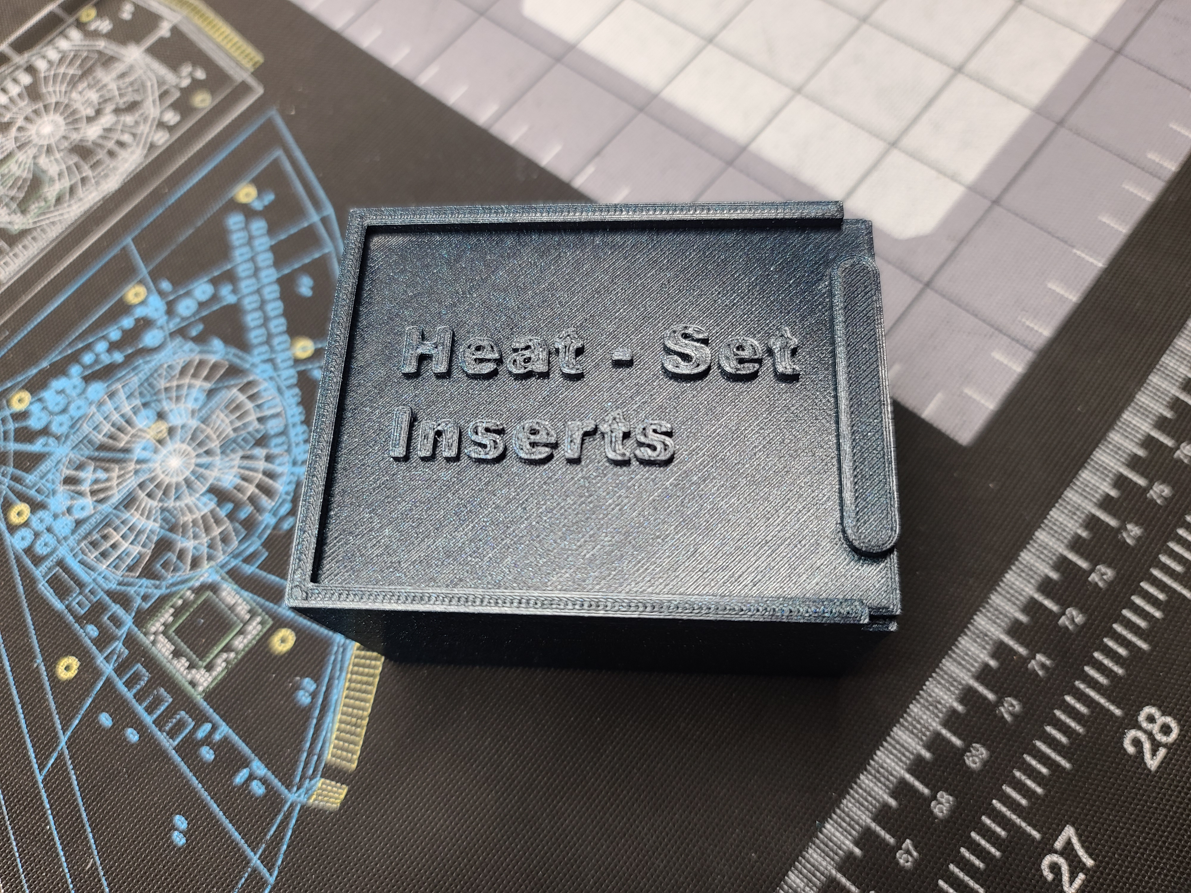 Miniatura 8 do modelo 3D Heat Set Threaded Insert Tool Case