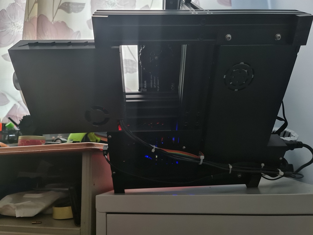 Miniatura 6 do modelo 3D Ender 3 V2 Drawer