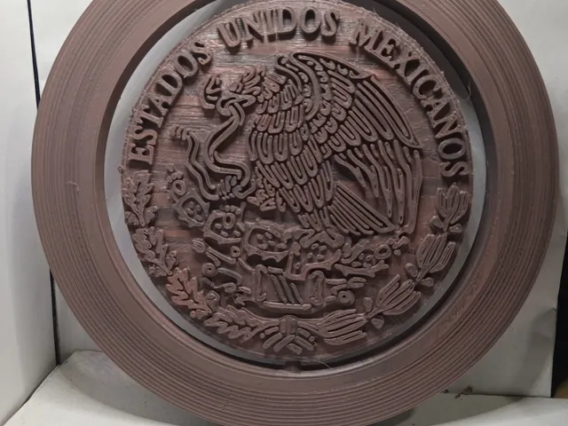 Escudo Nacional Mexicano. (GIRATORIO)