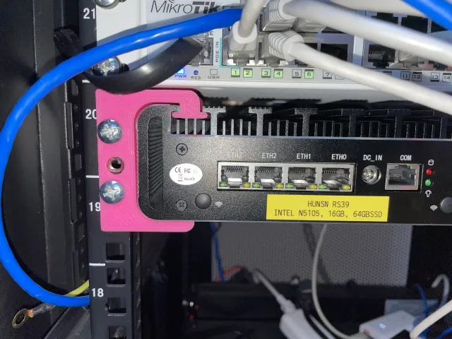 Mini PC - HUNSN RS39 - router Rack mount