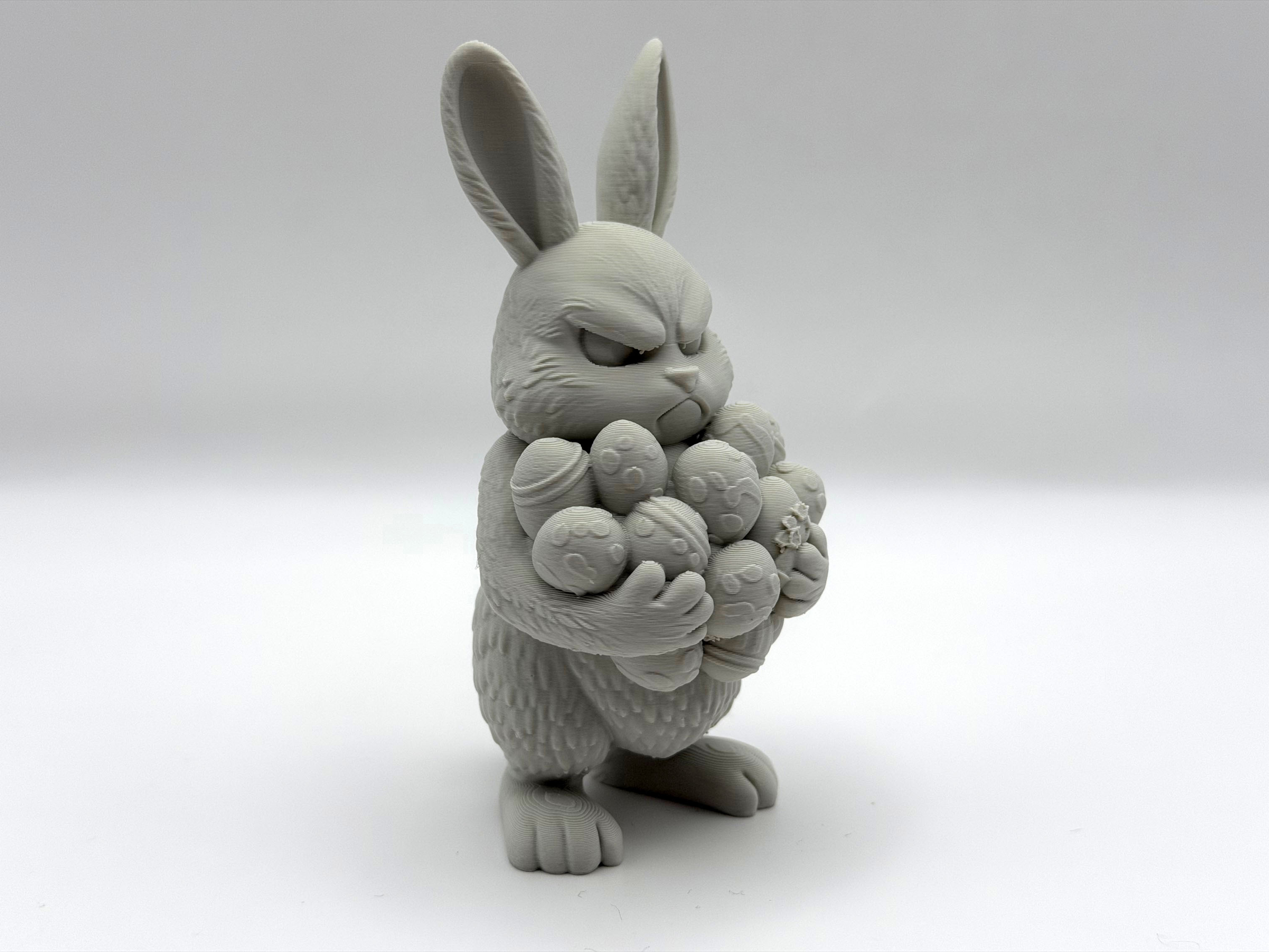 Miniatura 5 do modelo 3D Grumpy Easter Bunny