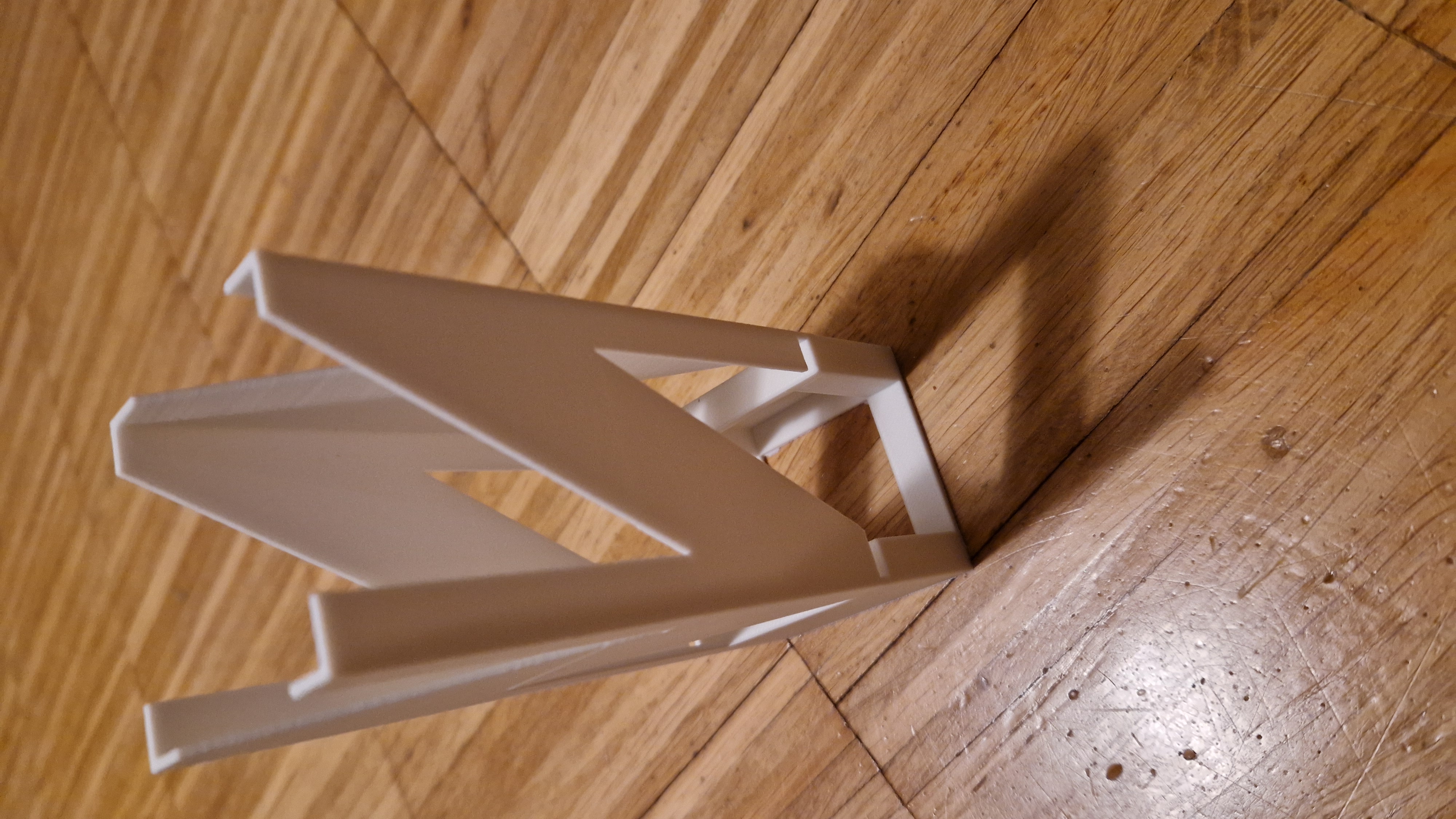Karak - card stand