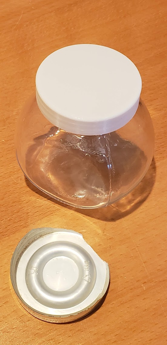 Replacement lid for IKEA bottle