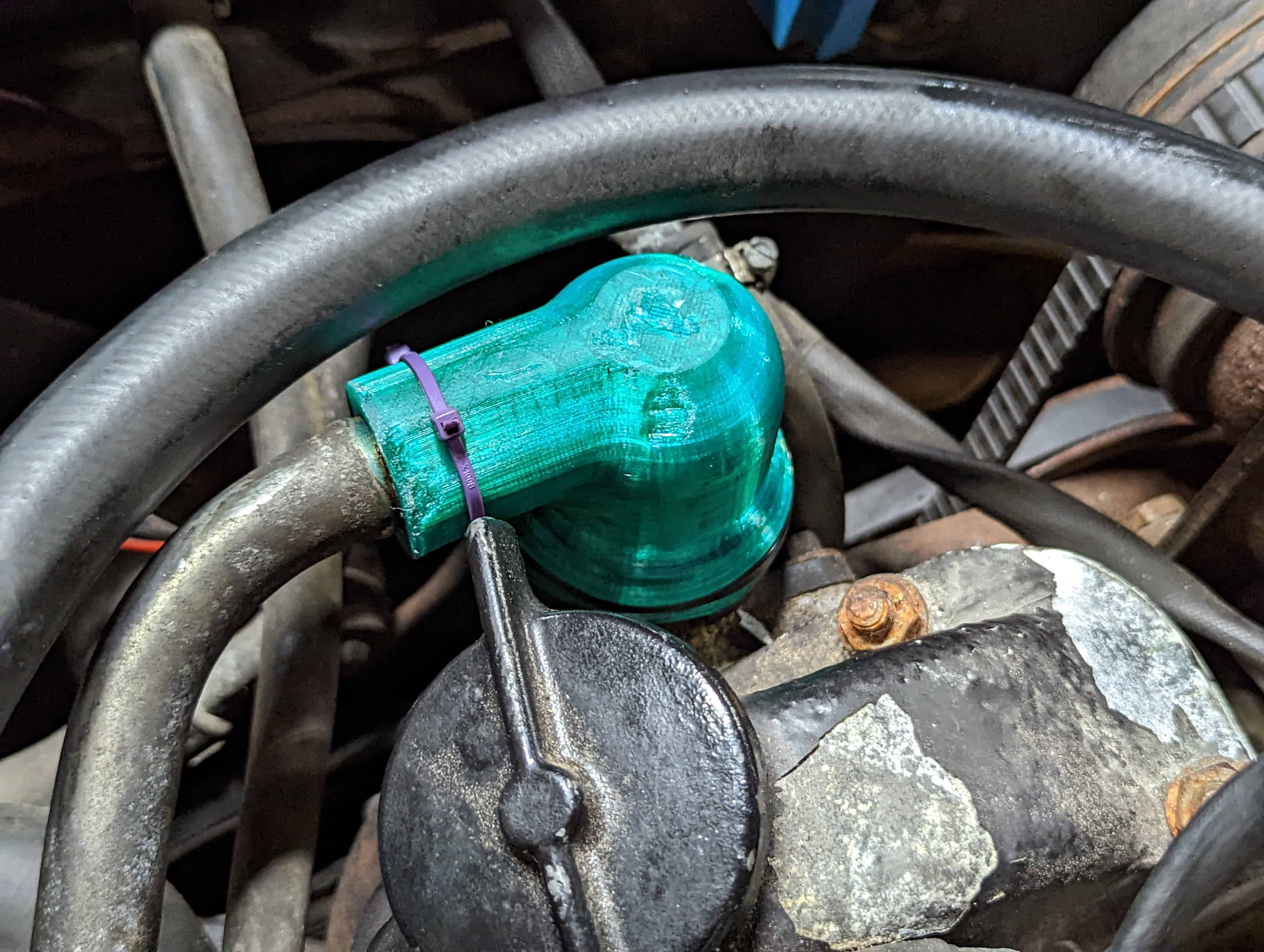 Jaguar XJS/XJ12/V12 PCV Breather Hose (C44386) by BlackVillain