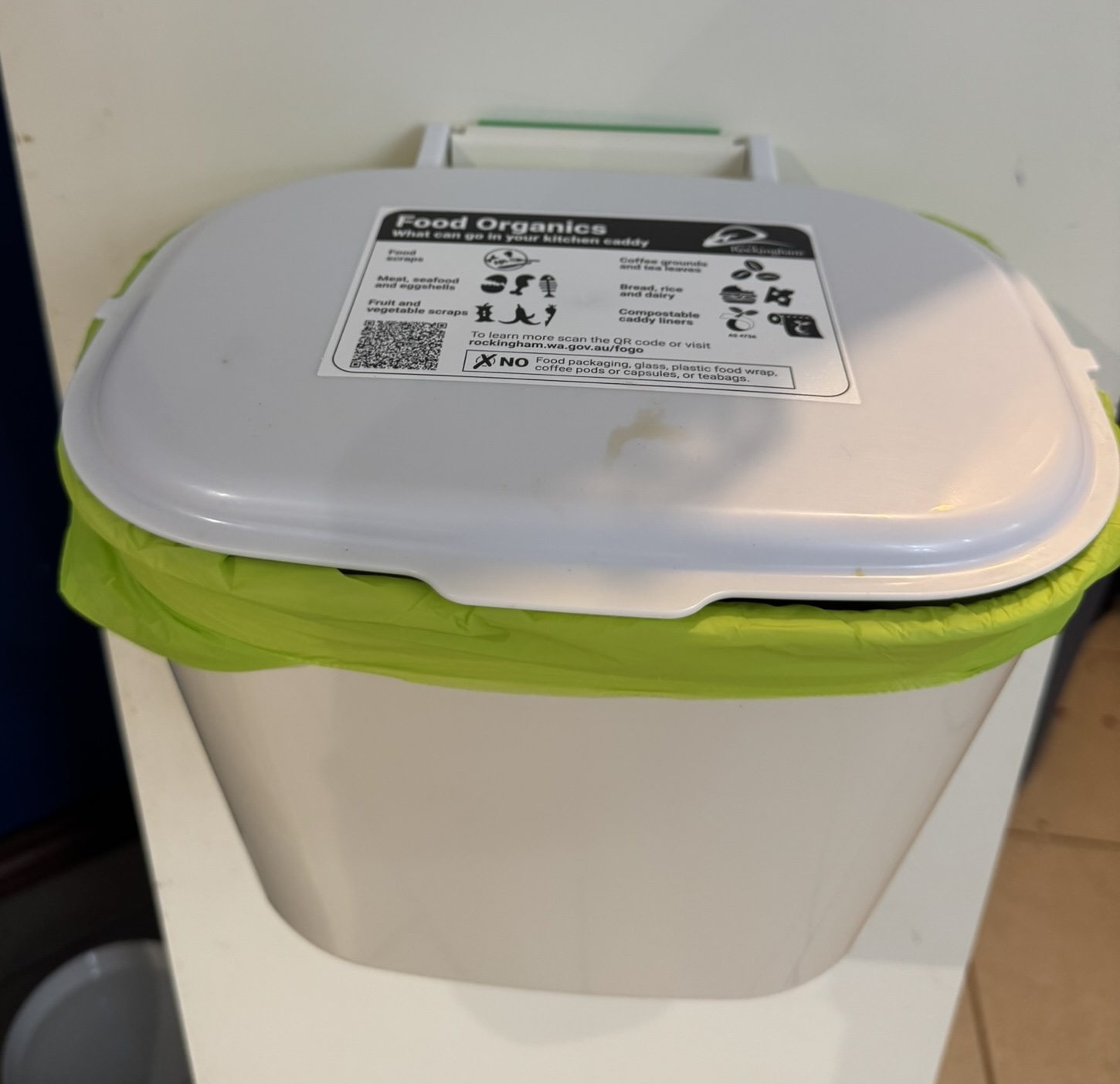 FOGO bin holder