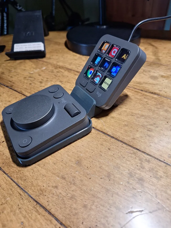 【ほぼ未使用】logi MX Creative Console MX Creative Console - Customizable Dial and Keypad | Logitech