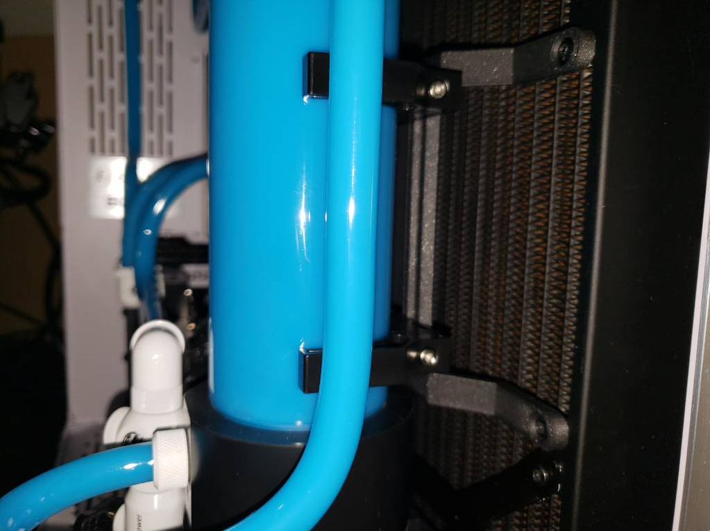 EK Reservoir Mounting Bracket for 120mm Fans