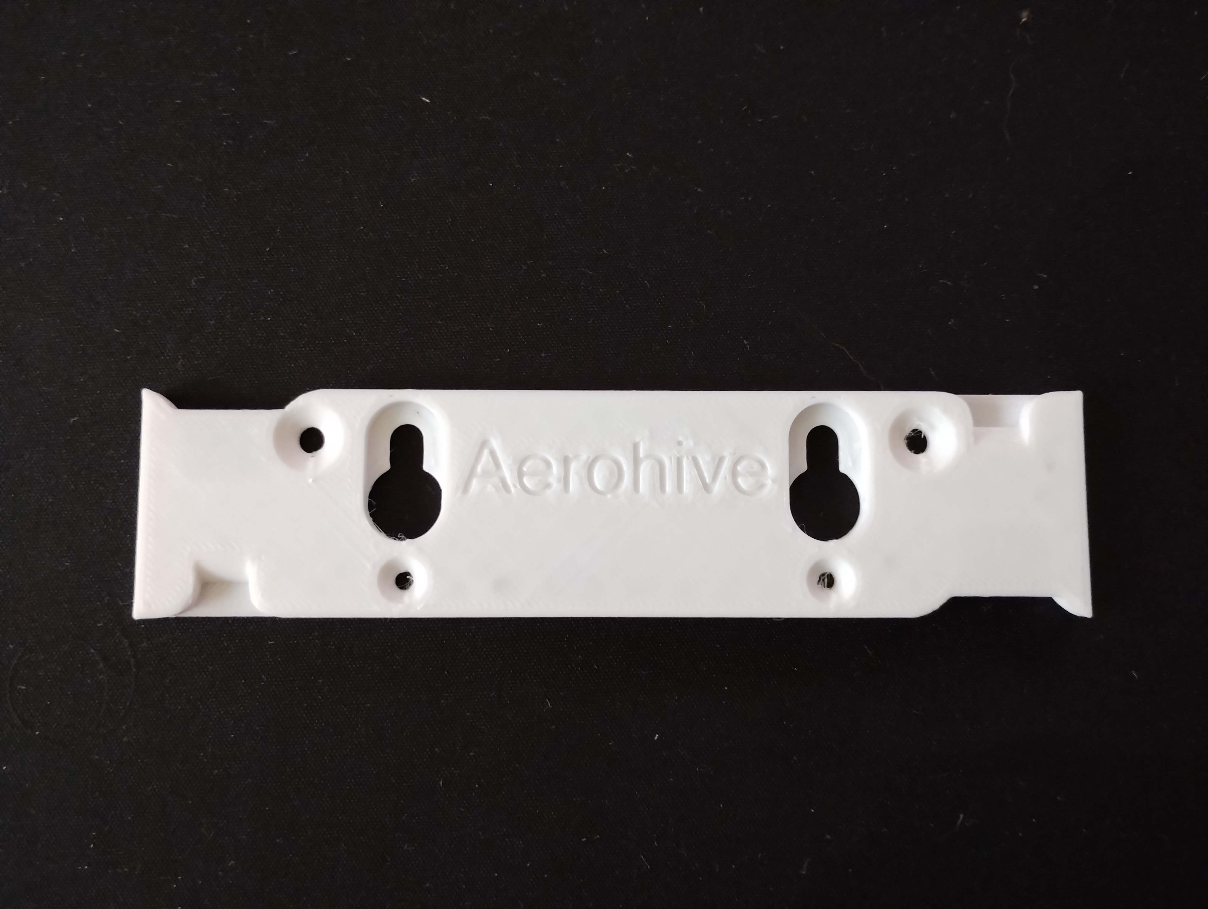 Aerohive wall mount plate