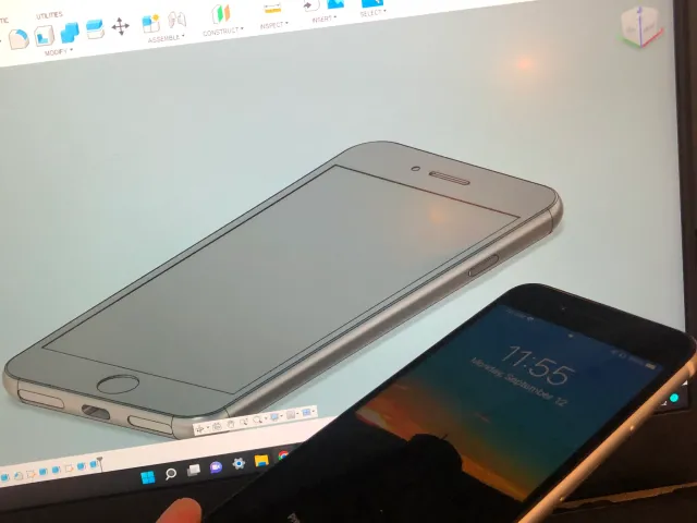 iPhone SE (2020,2022) / iPhone 8