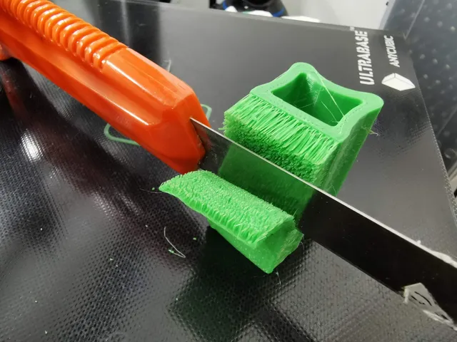 Nail brush