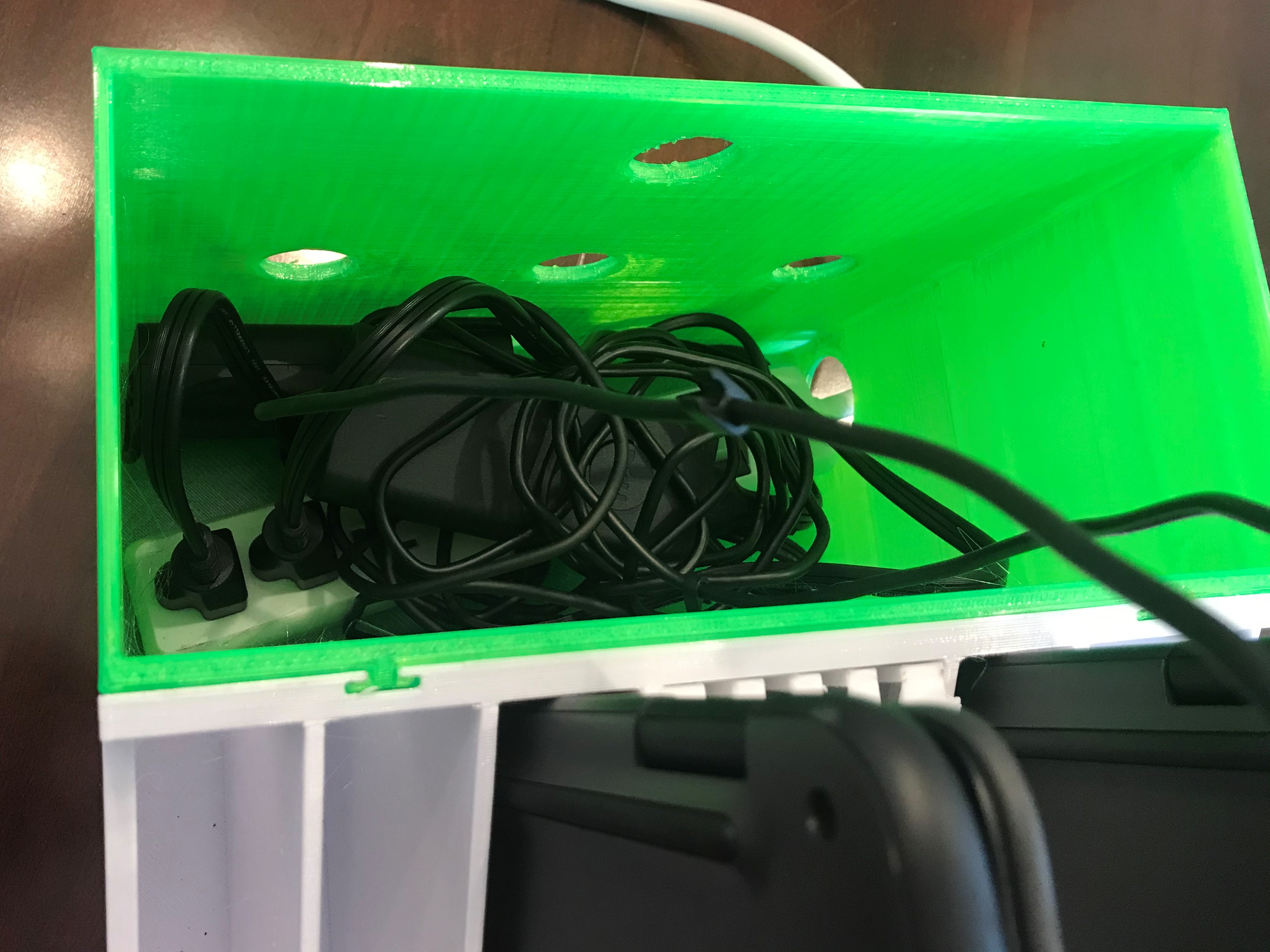 6 Tablet Holder and Charging Station for Chromebooks or iPads by AHHRH