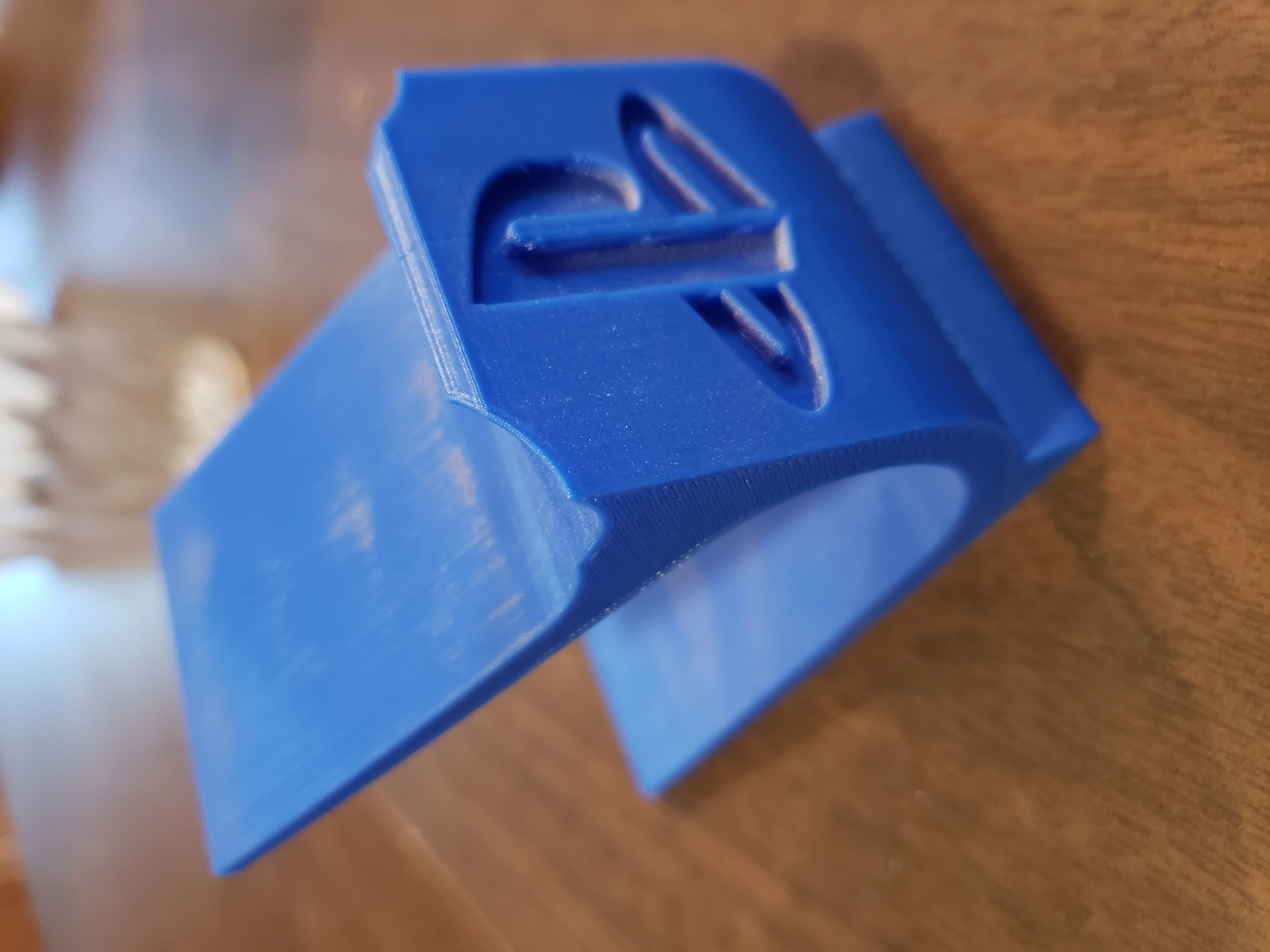 3d printed ps4 store stand