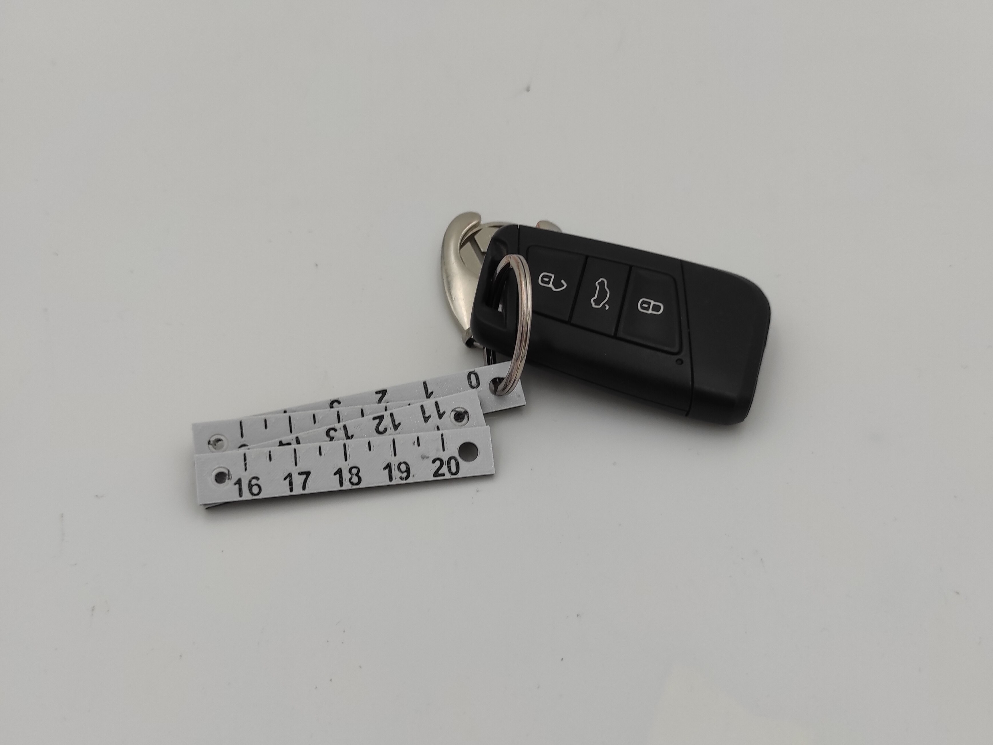 Foldable Ruler - Keychain by JrBlackRaider | Download free STL model ...