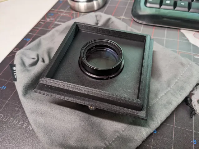Calumet CC403 Copal 1 Lens Board Mount.