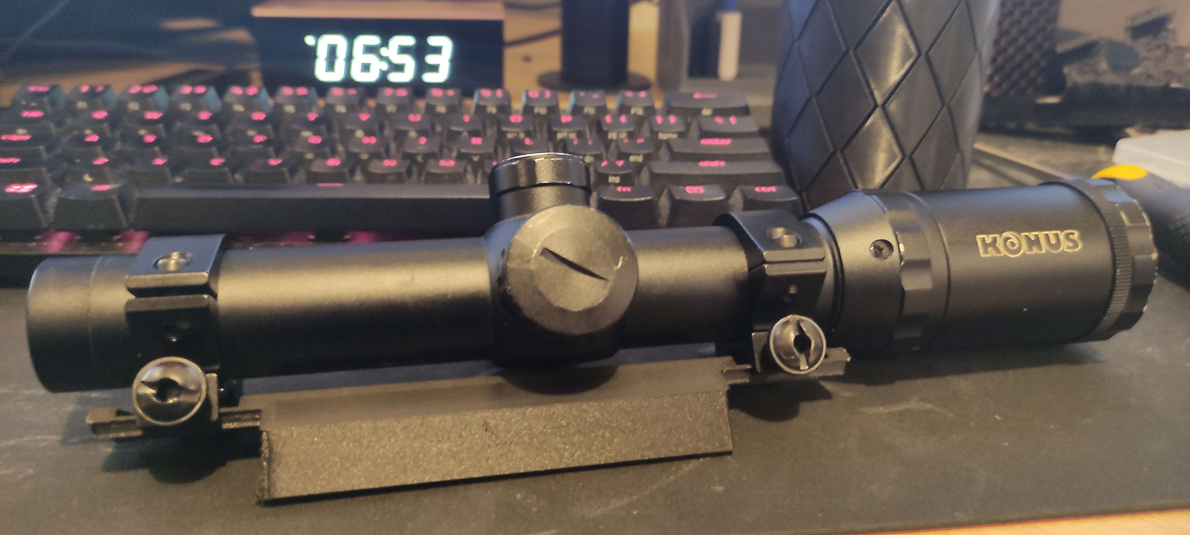 Picatinny scope mount for 1 inch receivers