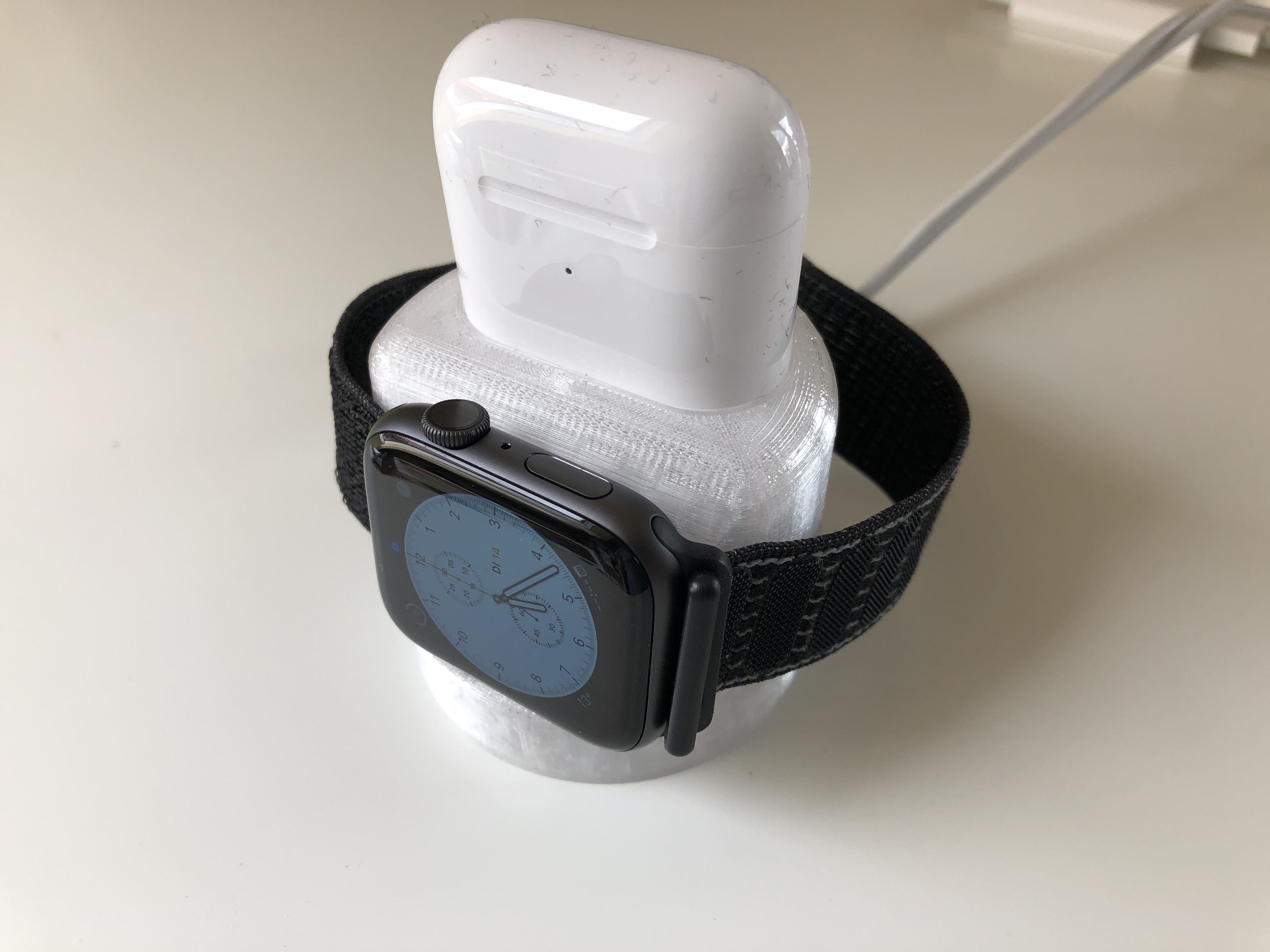 apple airpods & watch 4gen dock / charger