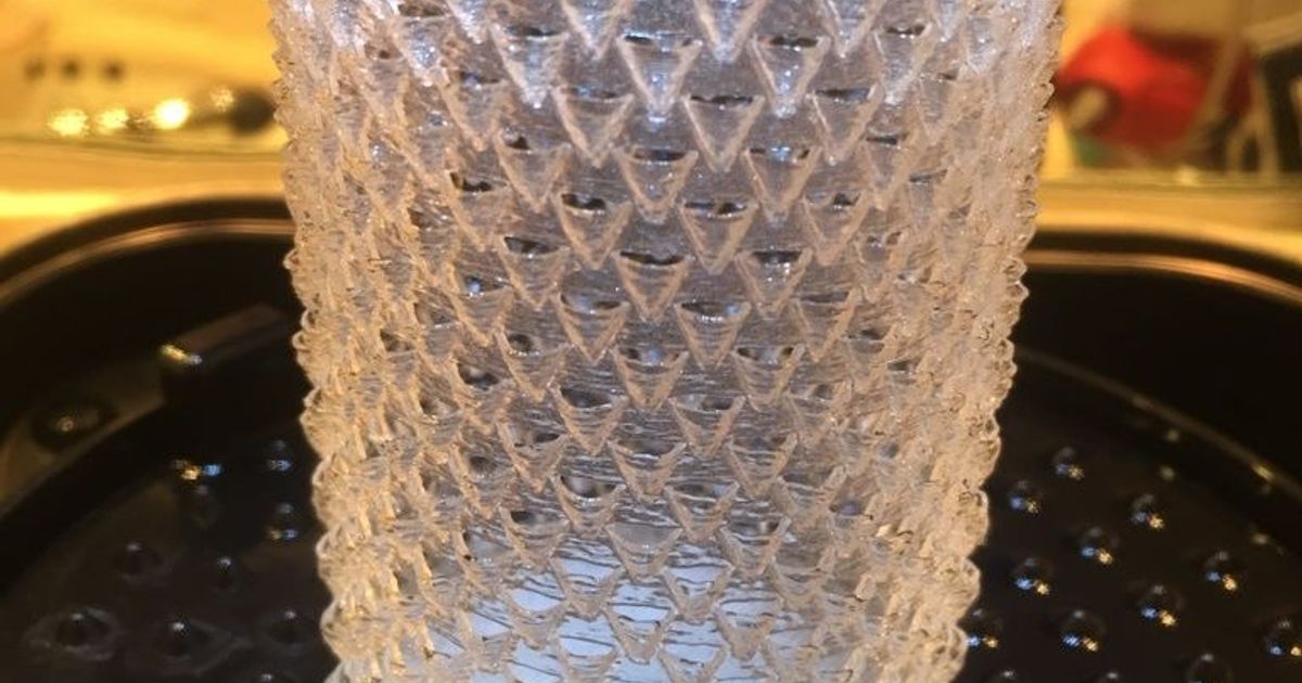 Strawberry Pot Desiccant Jar by debren27 Download free STL model