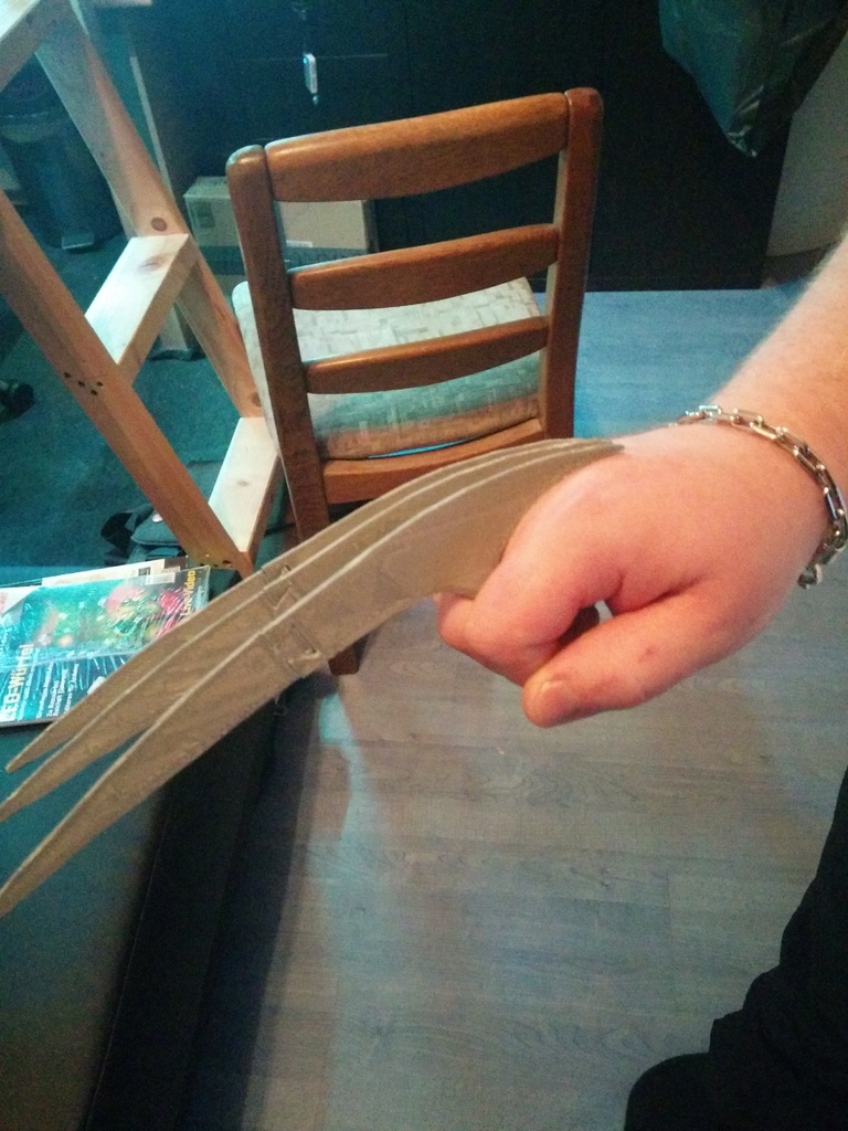 Tiled Wolverine Claws