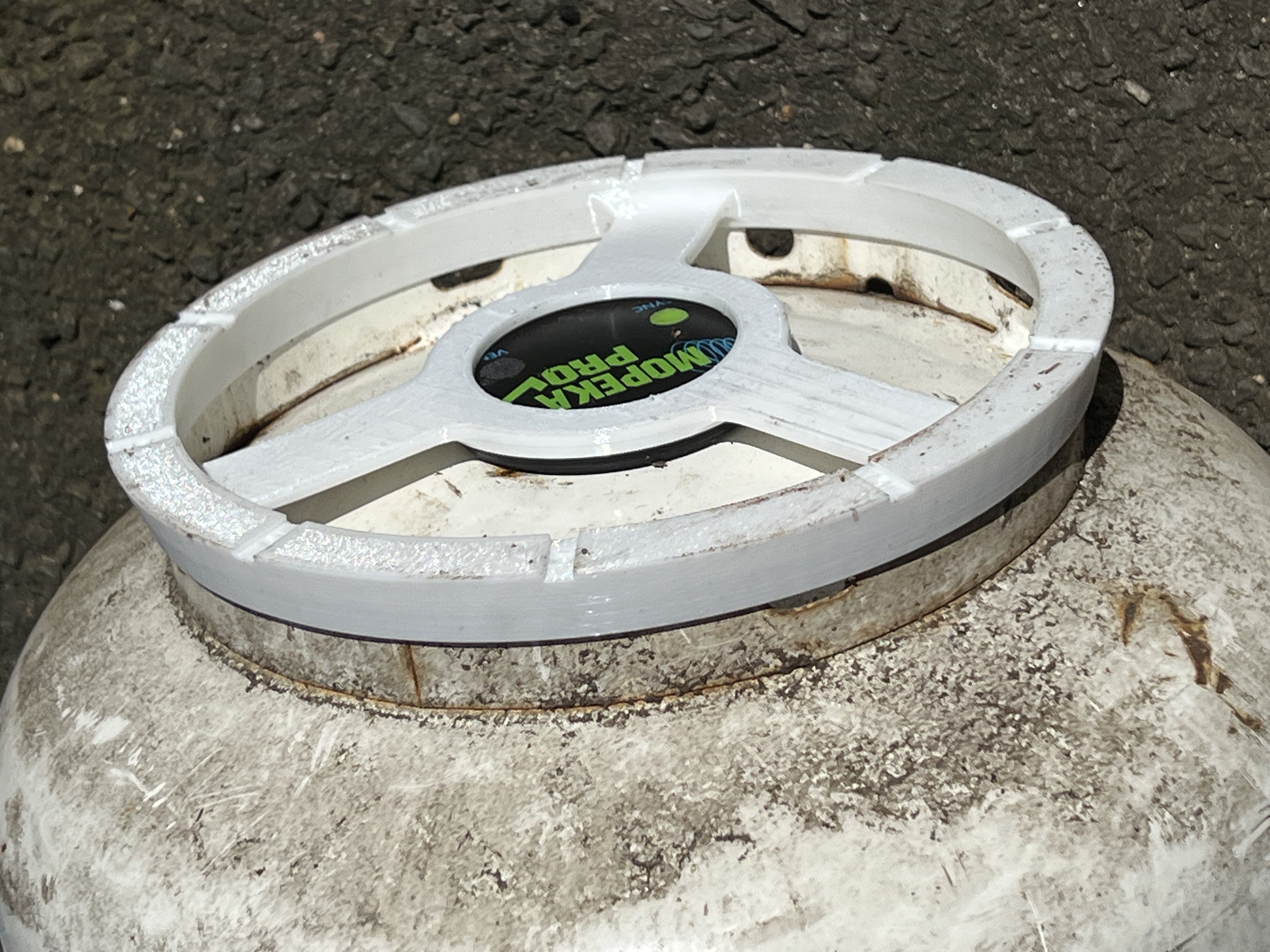 Propane tank riser & Mopeka sensor retainer