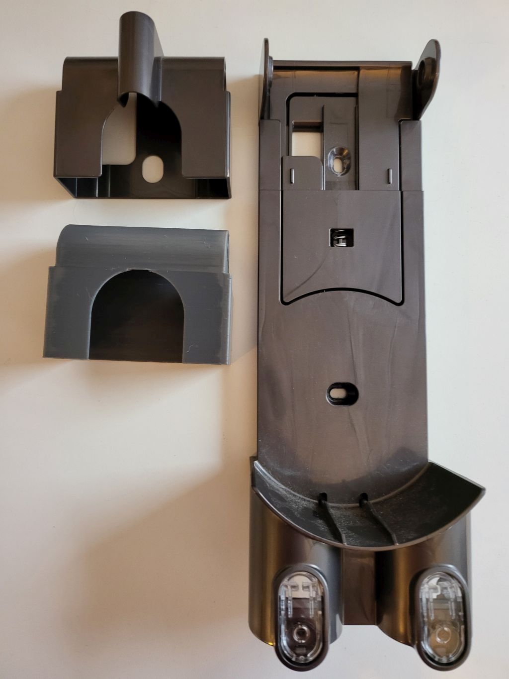 Dyson V6 Wall Mount Adapter by LCSteve | Download free STL model ...