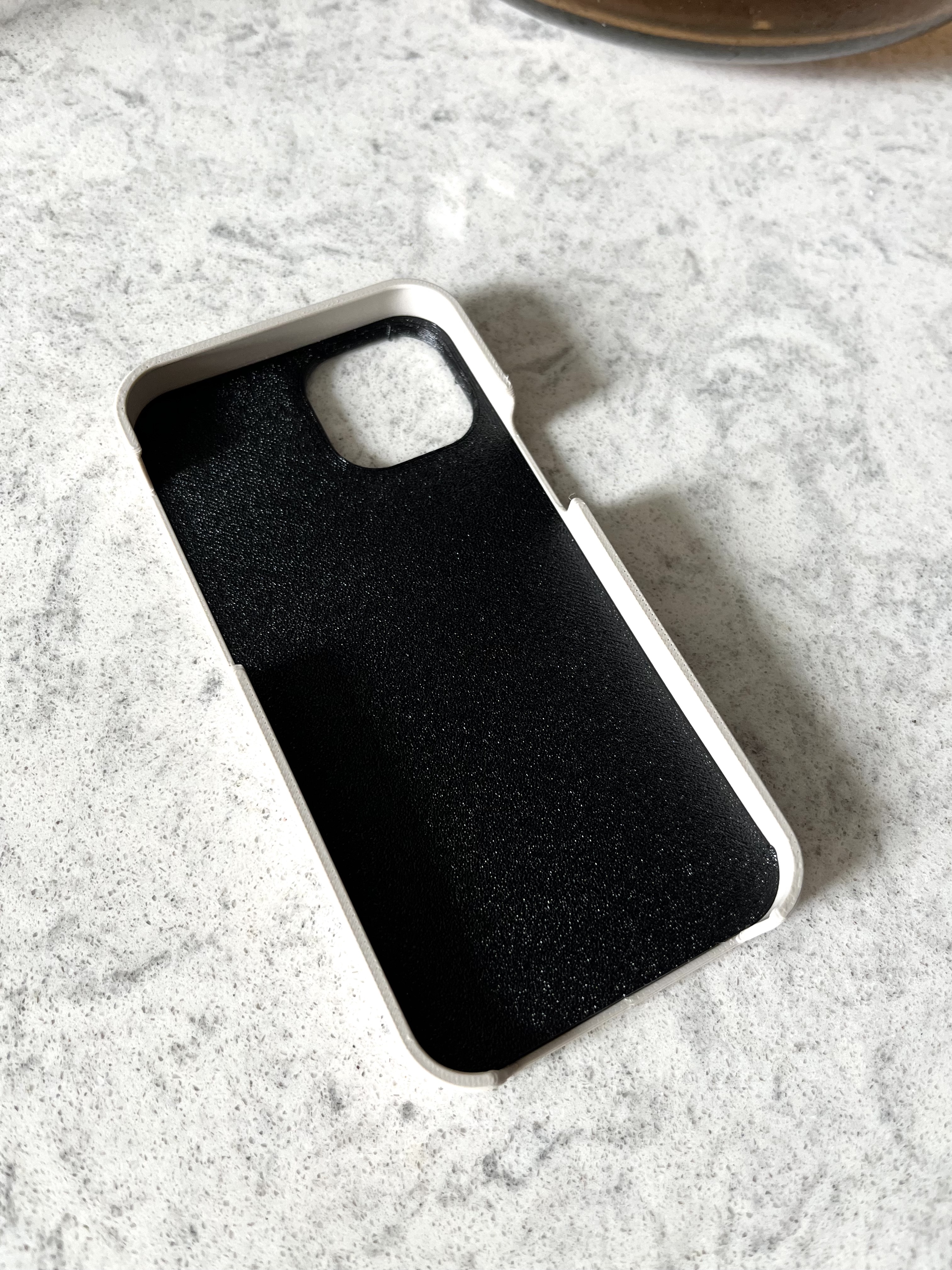 Free STL file iPhone 13 Mini Case - TPU version (Mk 4) 📱・3D printing idea  to download・Cults