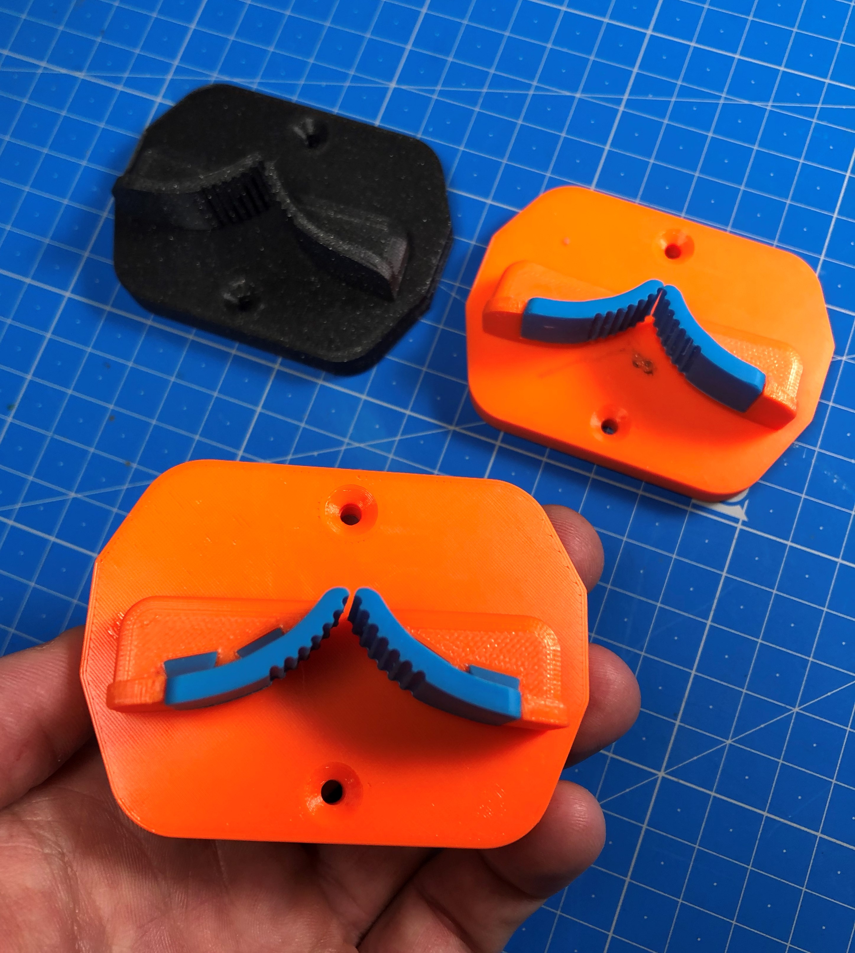 Miniatura 2 do modelo 3D The over-engineered Automatic Tool Holder