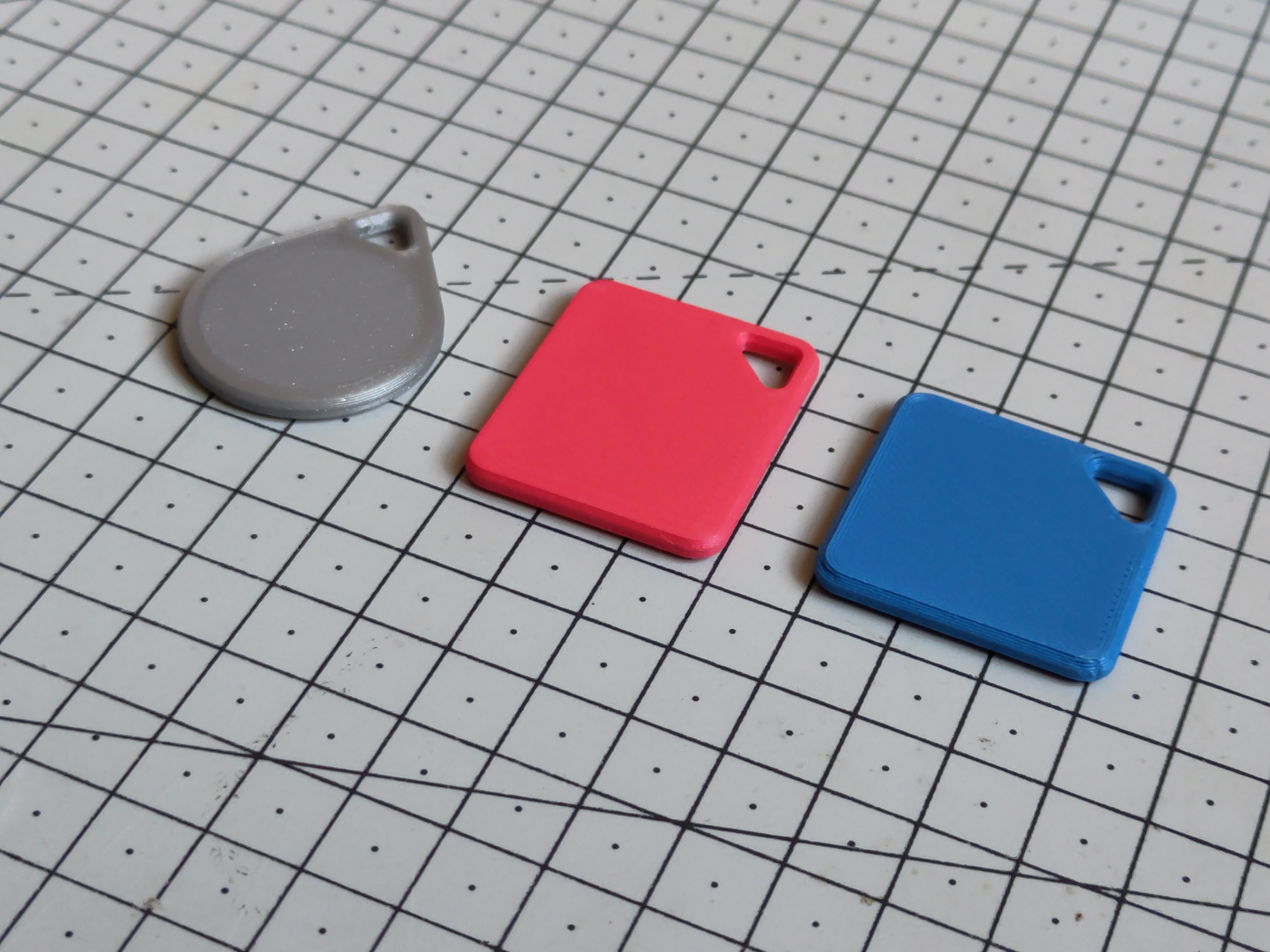 Miniatura 4 do modelo 3D NFC Tag Keychains