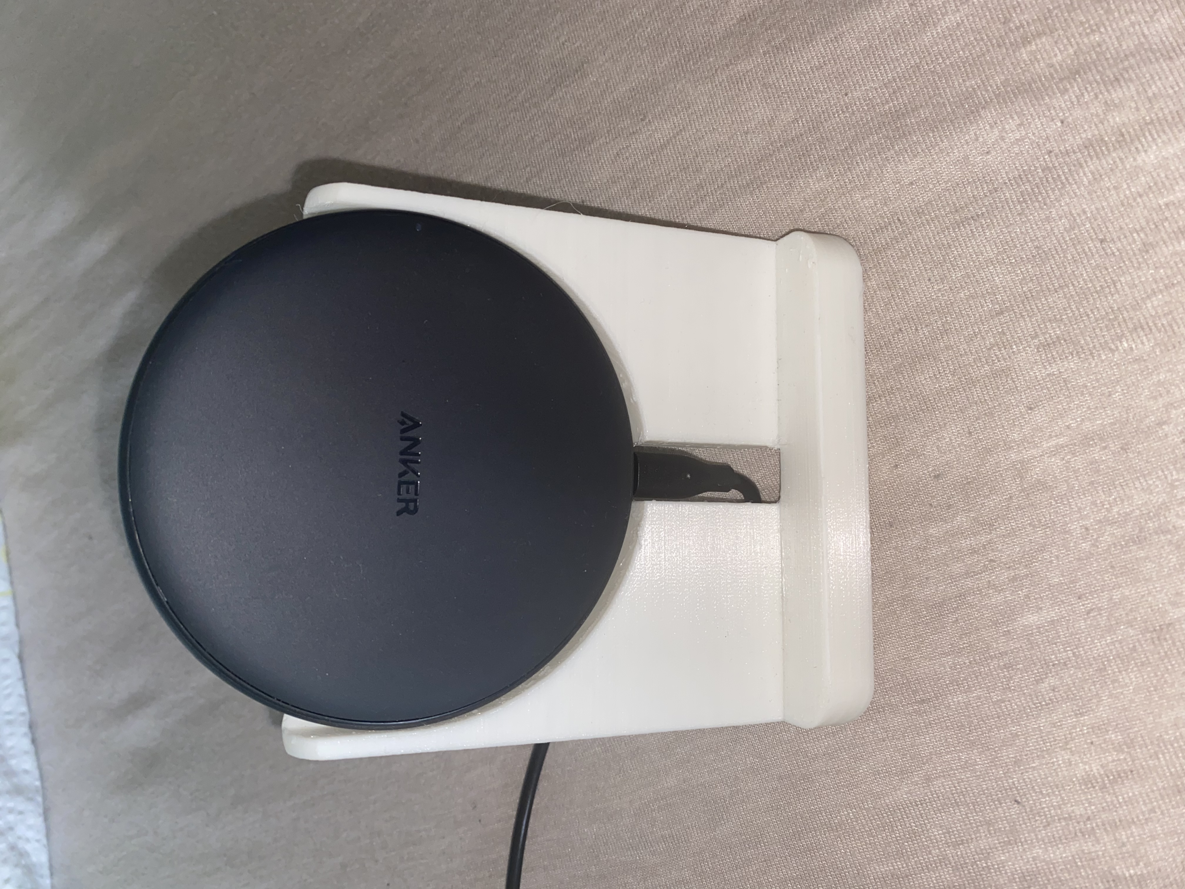 Anker Wireless Charger Phone stand