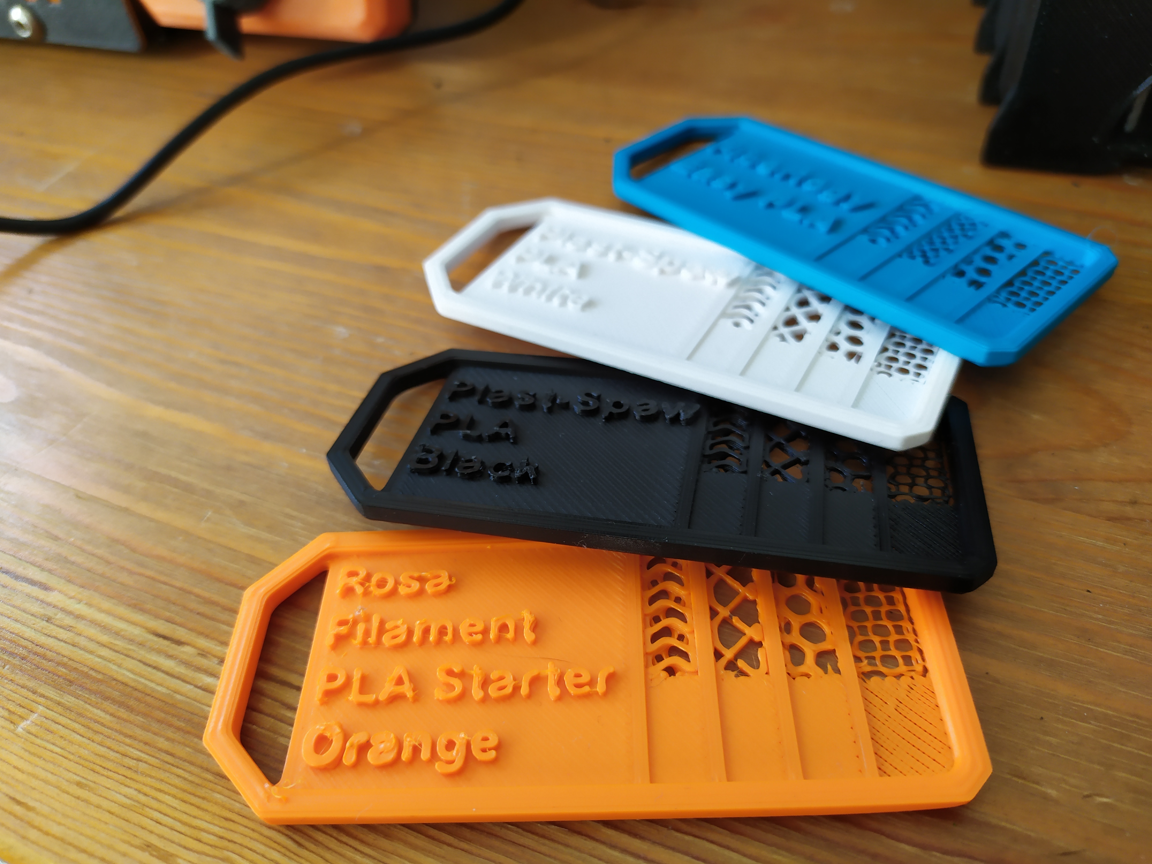 Your own text on a Sample for Filament Sample Box | Infill / Color Swatch | Remix