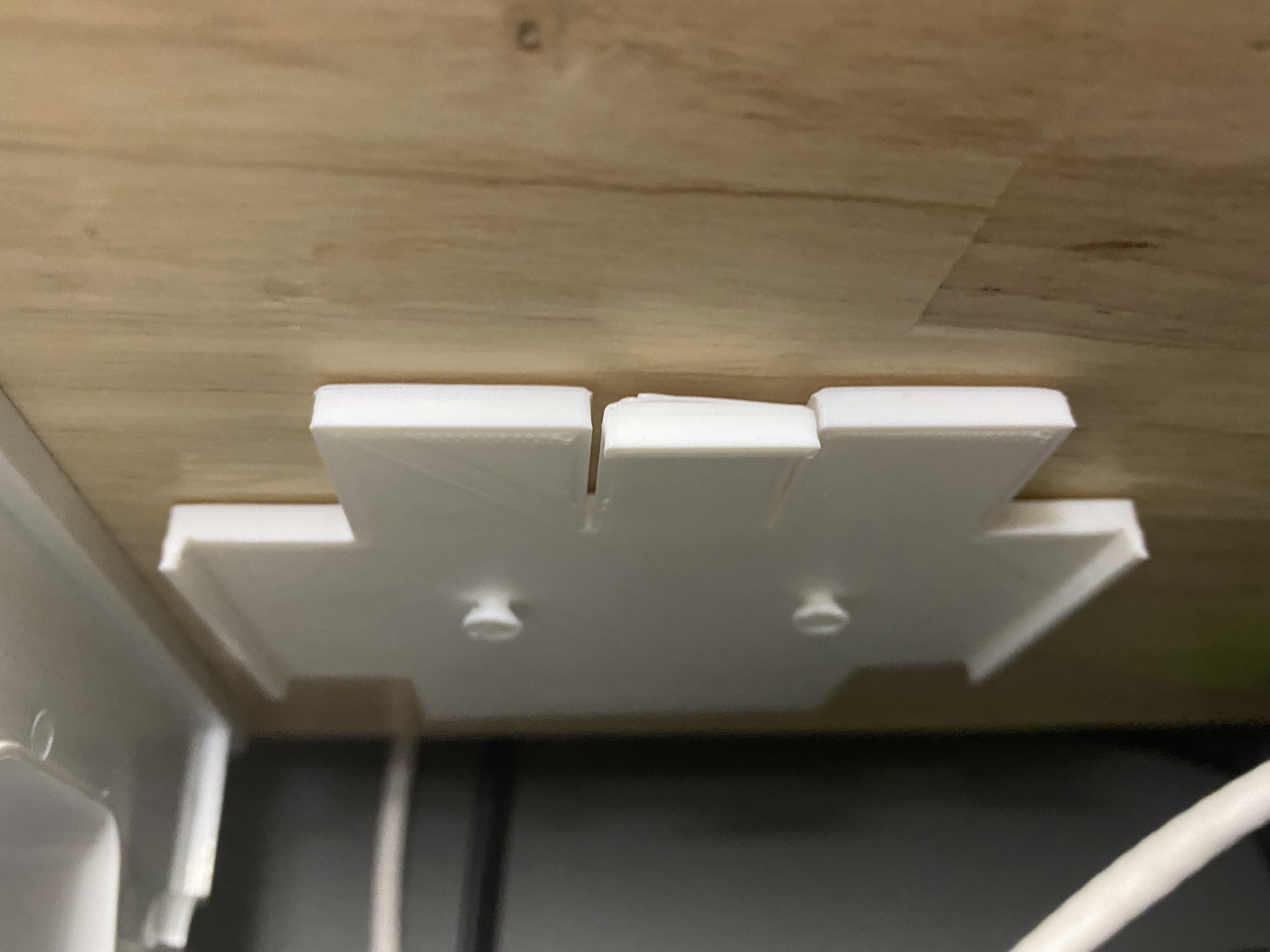 TP Link TL-SG105 Mounting Plate