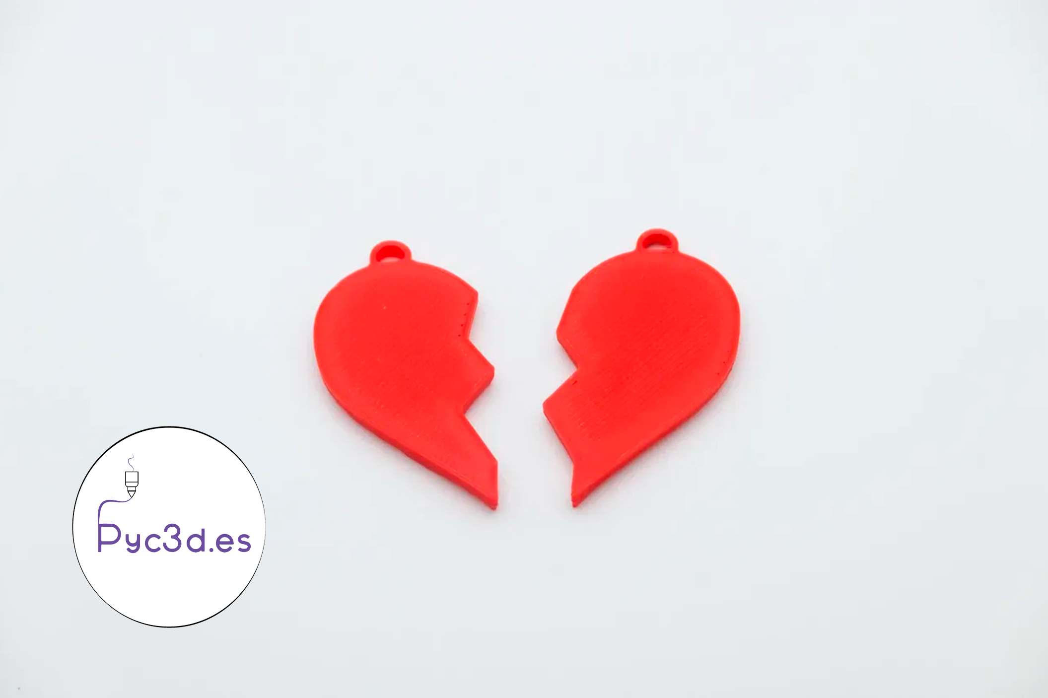 BROKEN HEART PENDANT KEYRING by PYC3D.ES Download free STL model