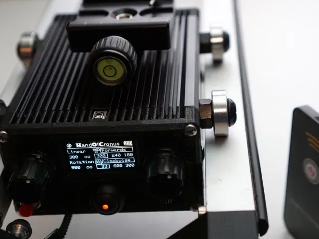 HandOfCronus216b - The integrated pan and slide camera system
