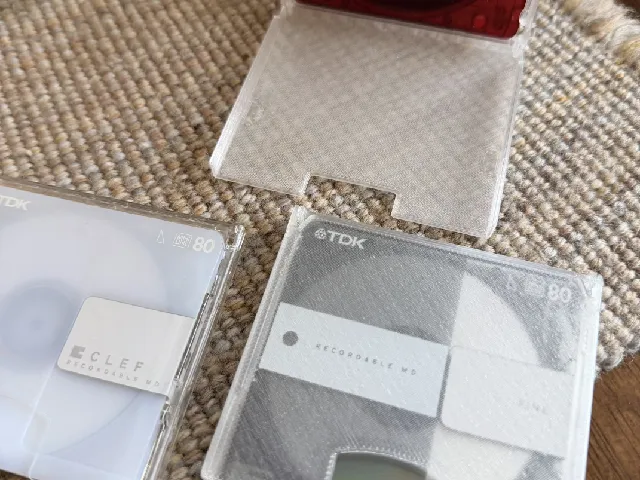 Minidisc flip case (TDK)