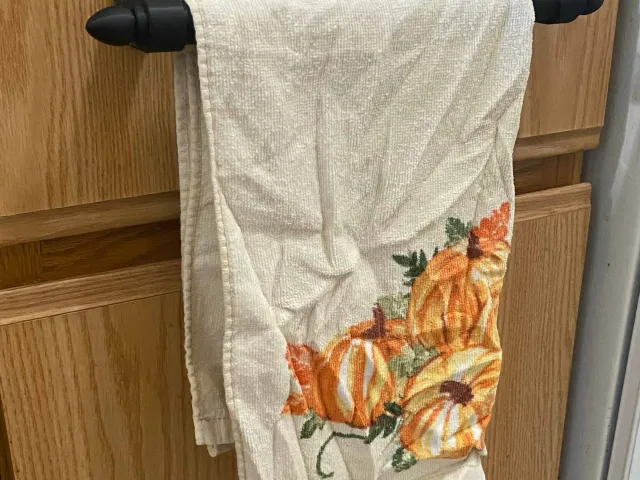Kitchen Towel Holder (Ender 3 Compatible)