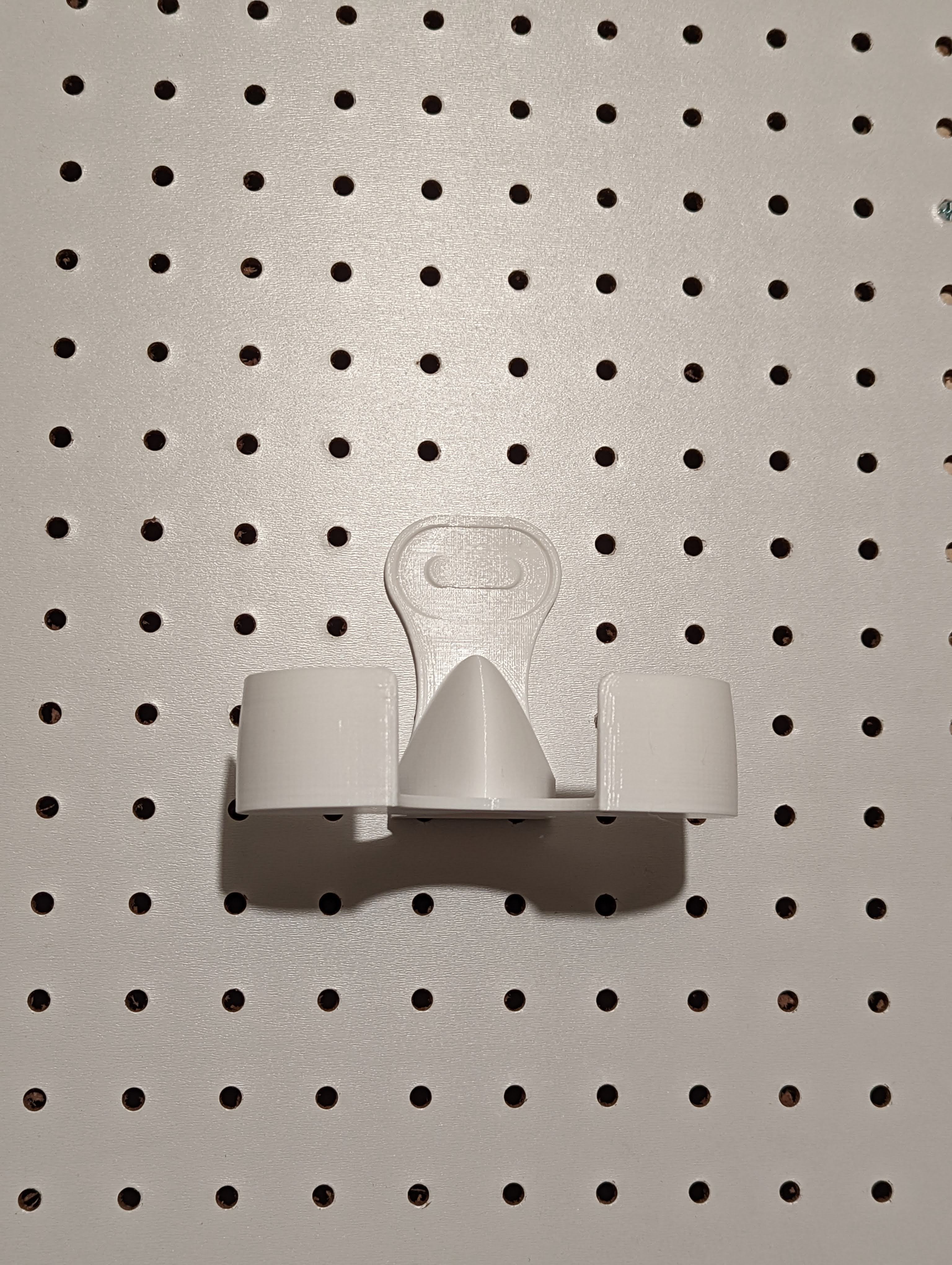 Pegboard Mounts for Oculus/Meta Quest 2 by Jonathan Lin Download free STL model