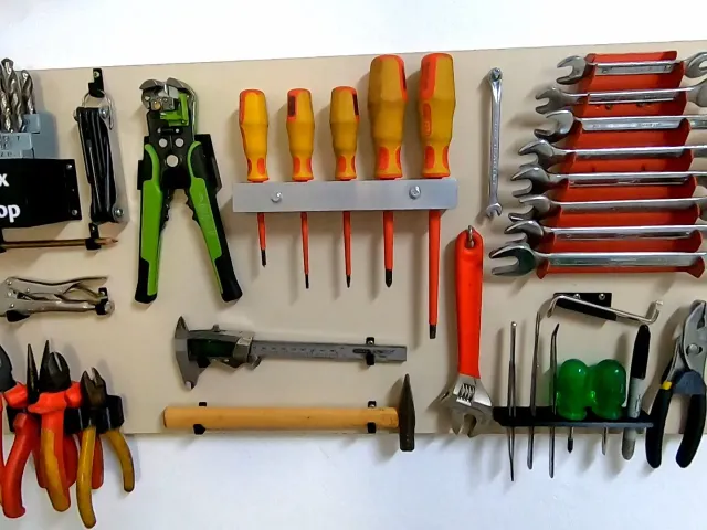 3D printed wall tool holders