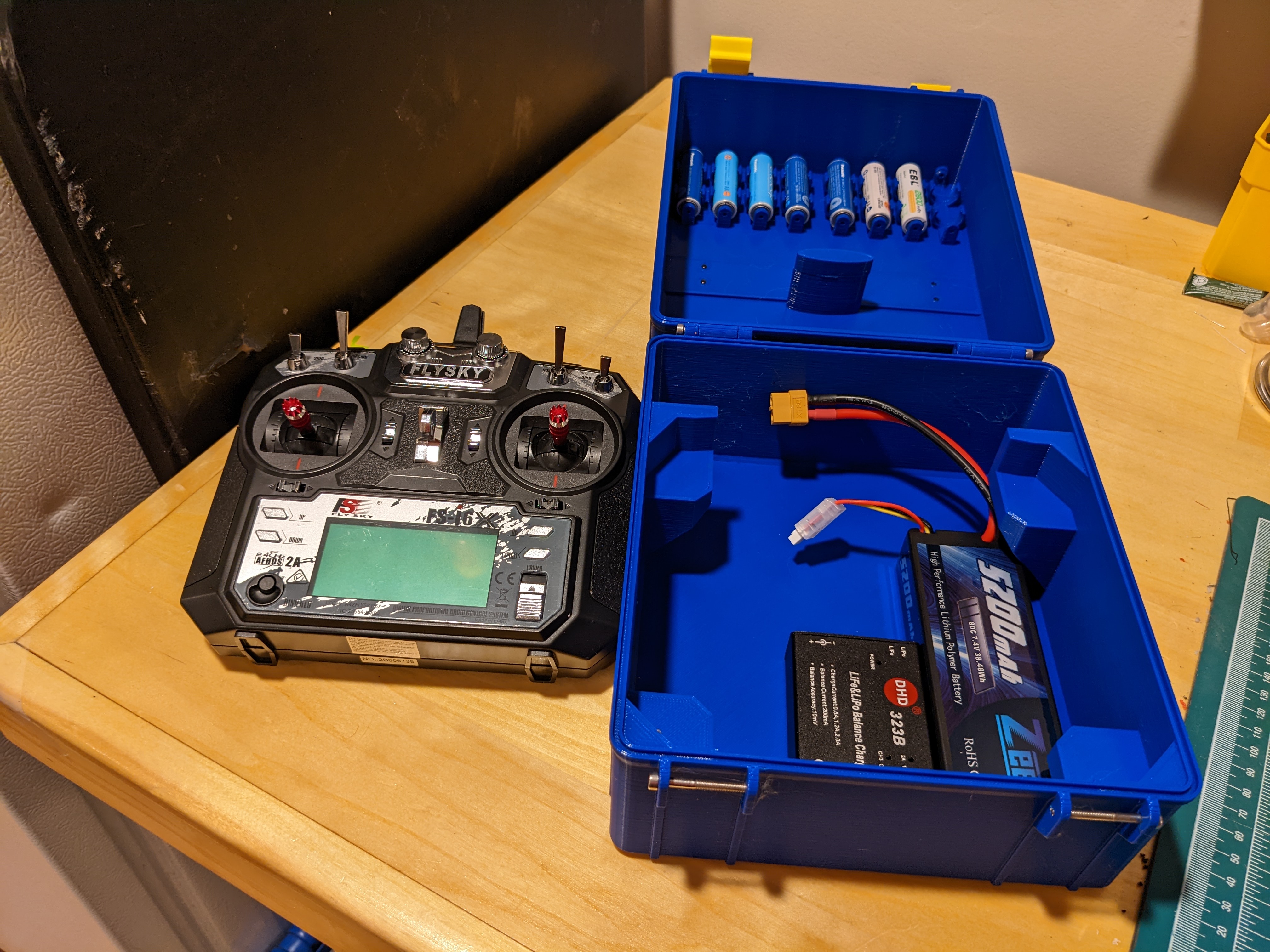 Miniatura 4 do modelo 3D SkyFly FS-I6 Controller Case