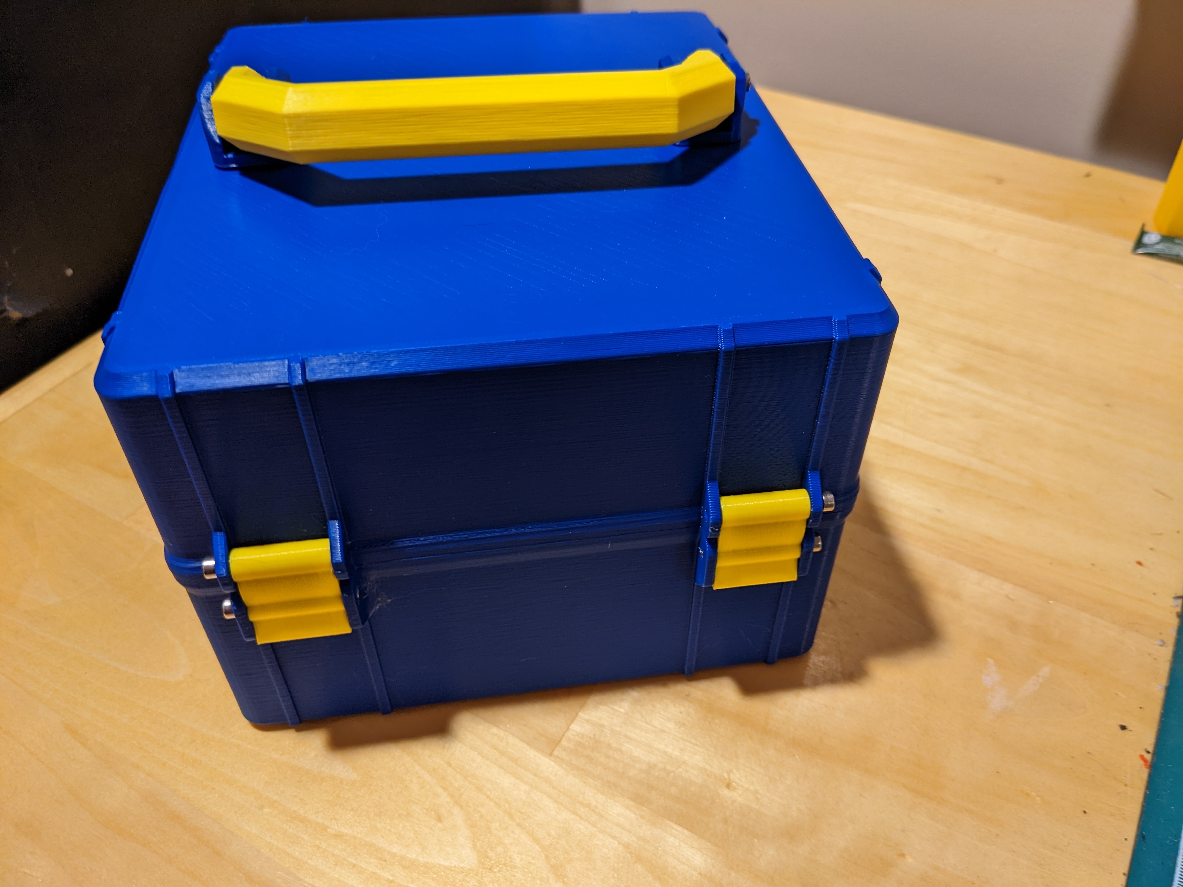 Miniatura 3 do modelo 3D SkyFly FS-I6 Controller Case