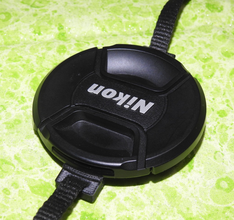 Miniatura 8 do modelo 3D Lens Cap Holder Generator