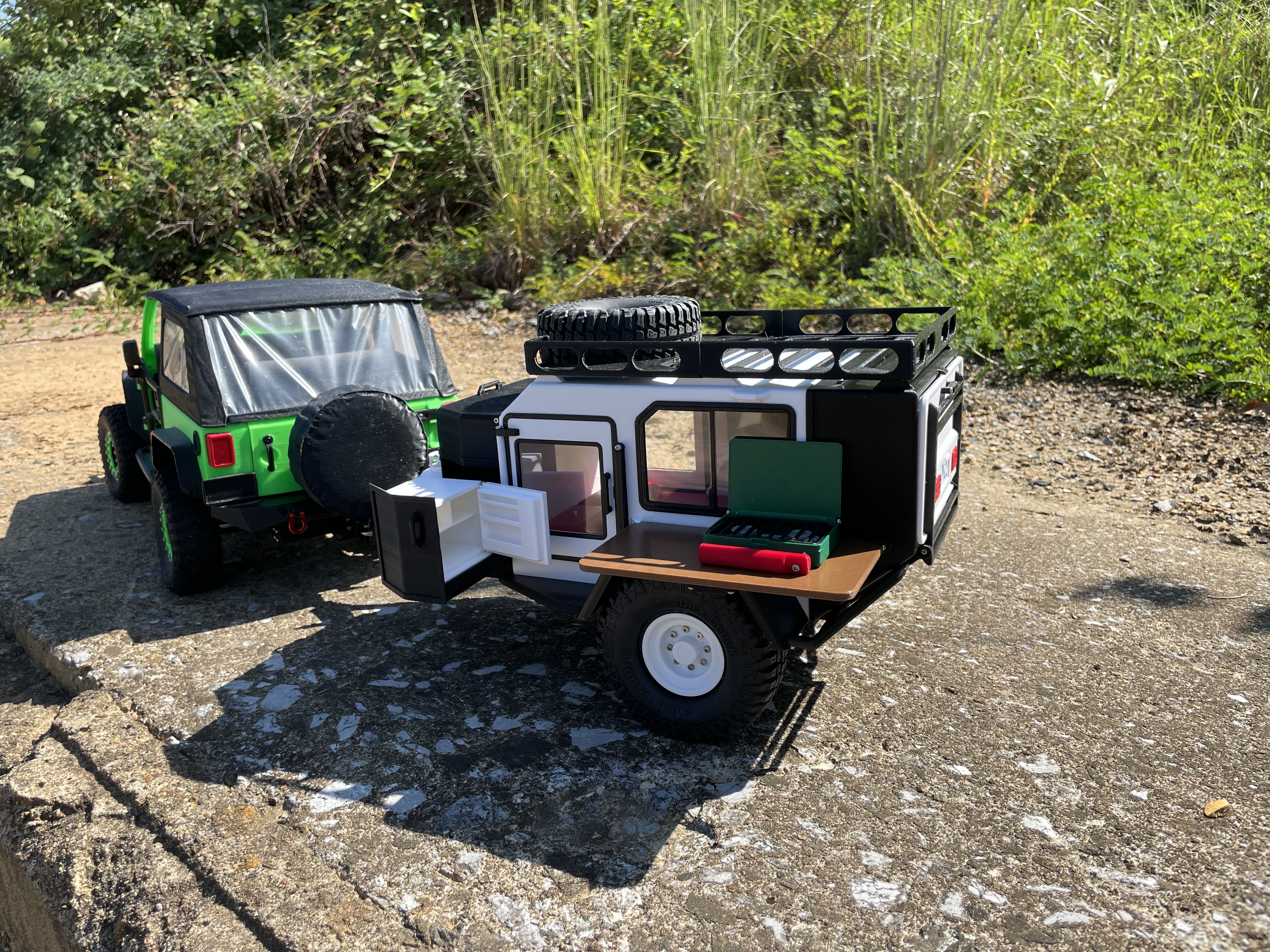 "Rock Hopper" off road Camper 1:8 scale RC model by BlackCrow