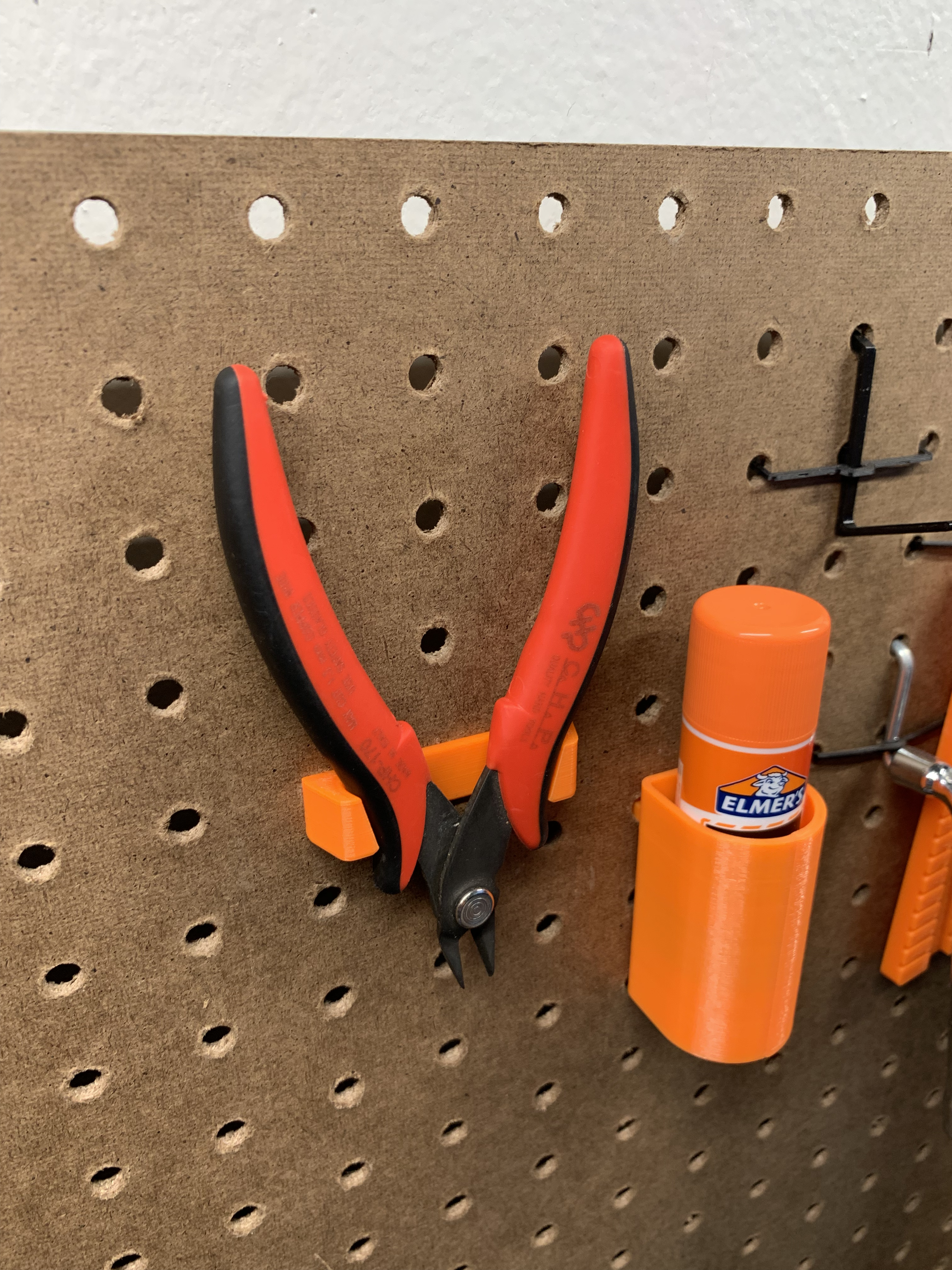Pegboard Flush Cutter Holder