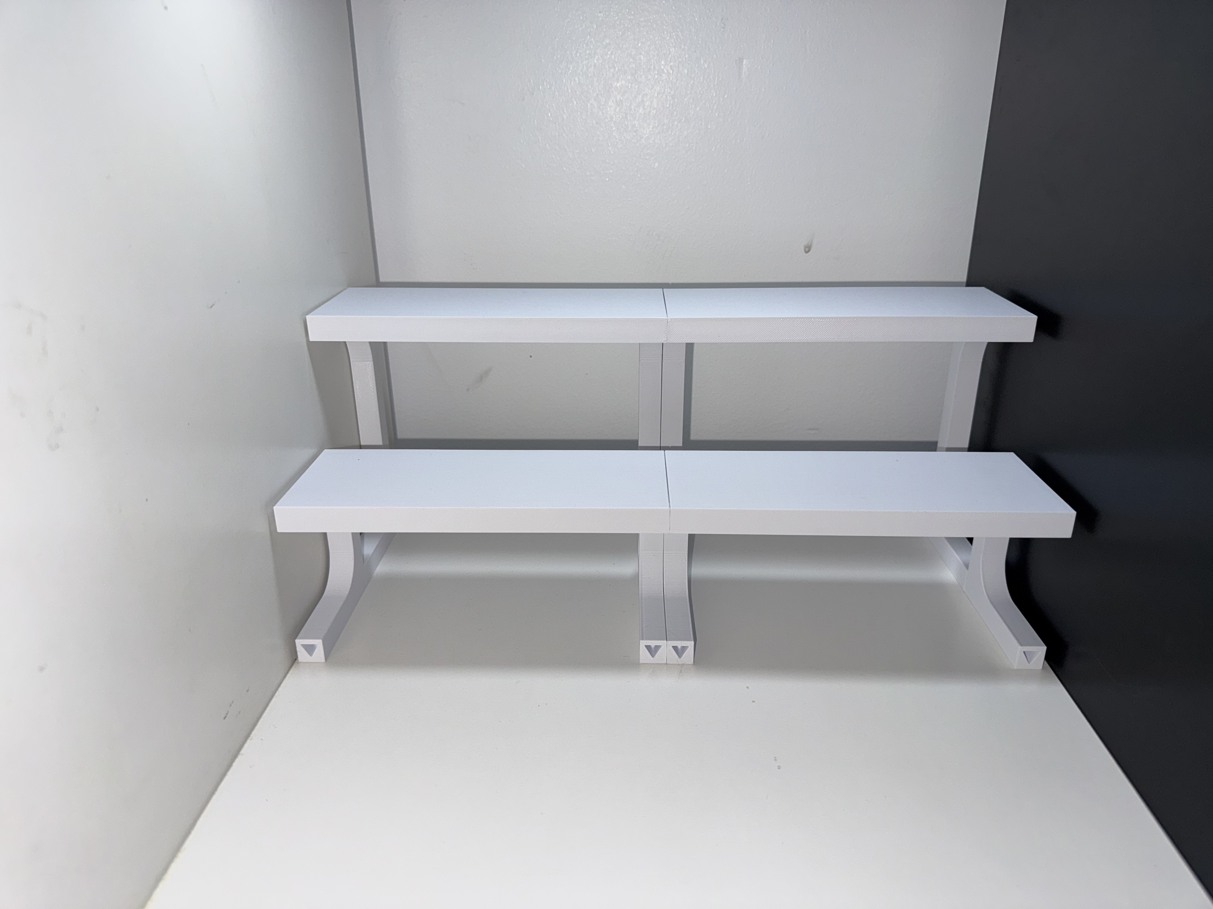 Connectable display stand