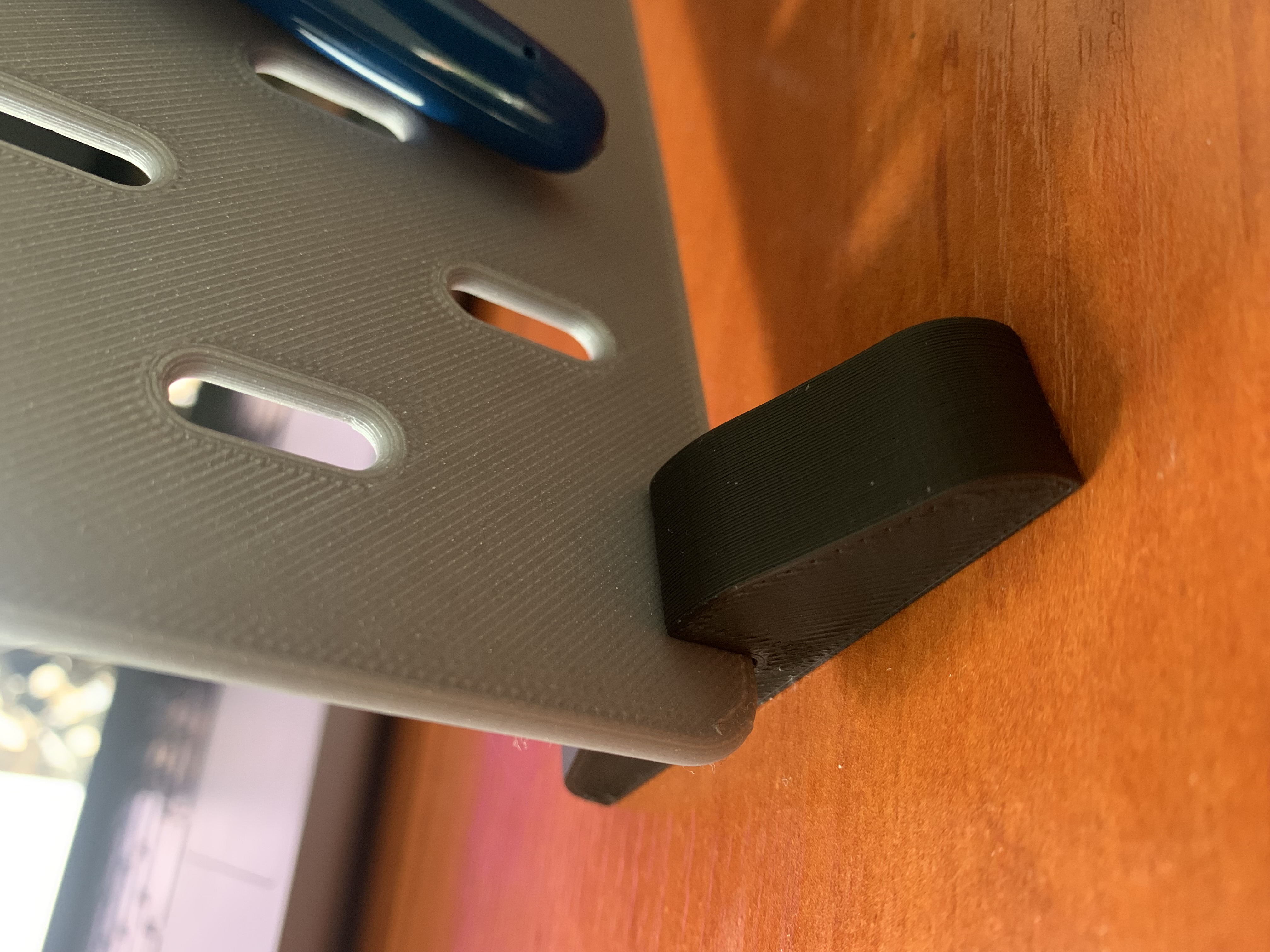 Desktop stand for skadis style 3mm pegboard
