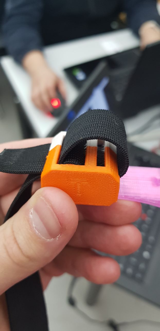 RC3 Faceshield Rubber Band Clip — miniatura 4