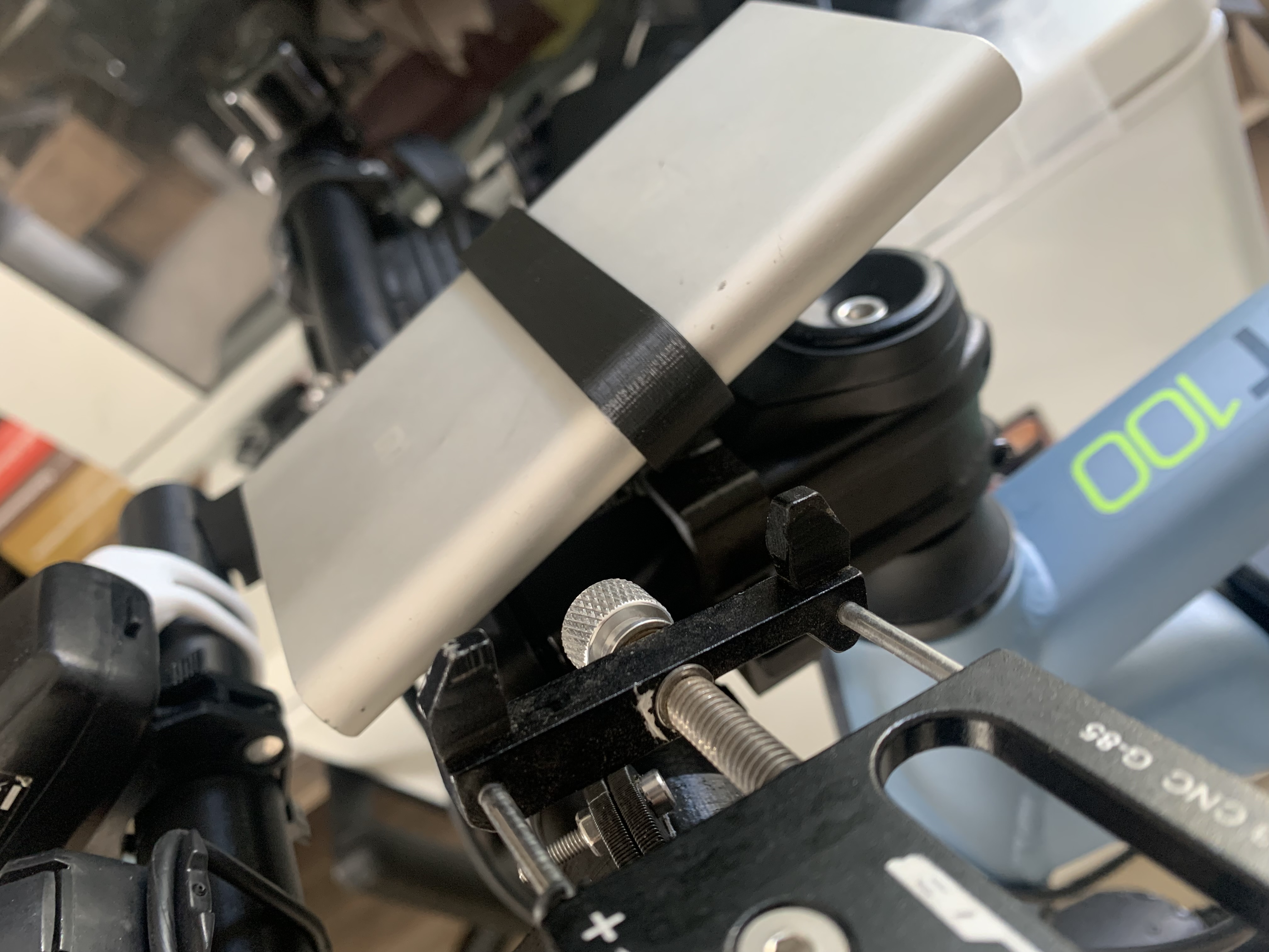 Xiaomi Mi Powerbank 2 (10000mAh) to GoPro mount