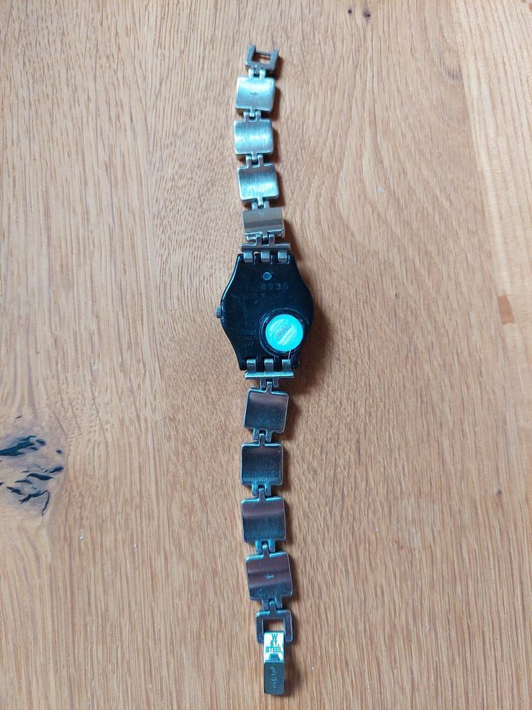 Swatch Watch Battery Cover by pbek Download free STL model