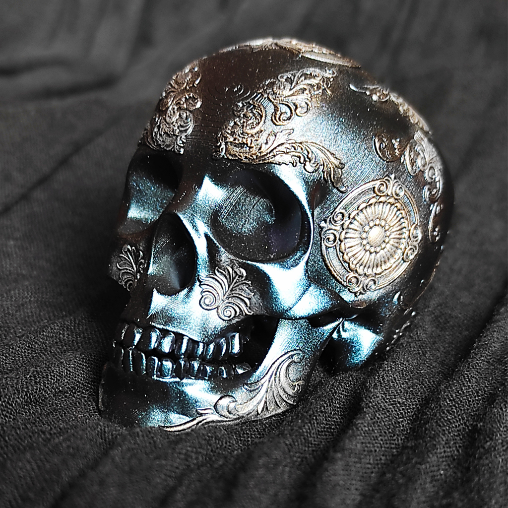 Skull ornament  3
